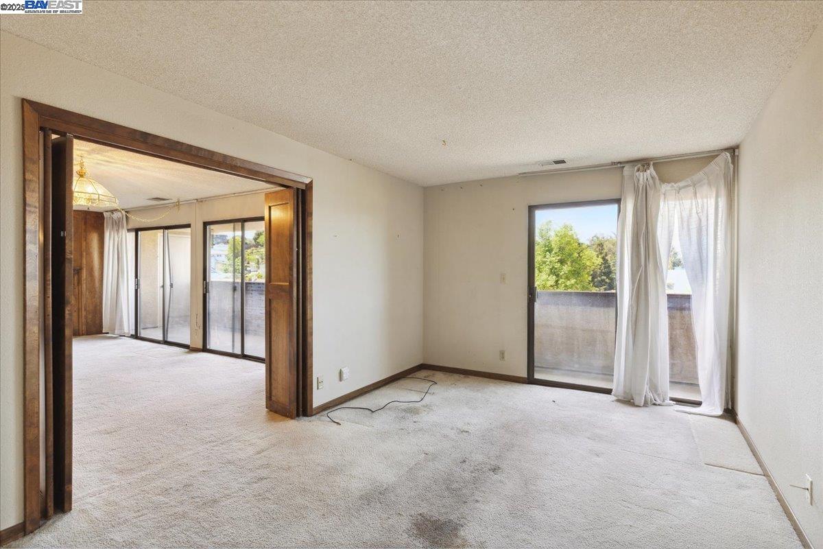 Photo #12: 41095762 Listing: Photo #12