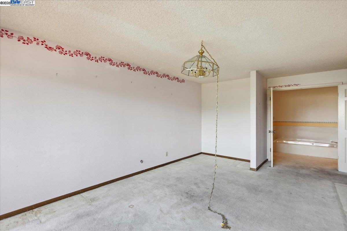 Photo #16: 41095762 Listing: Photo #16