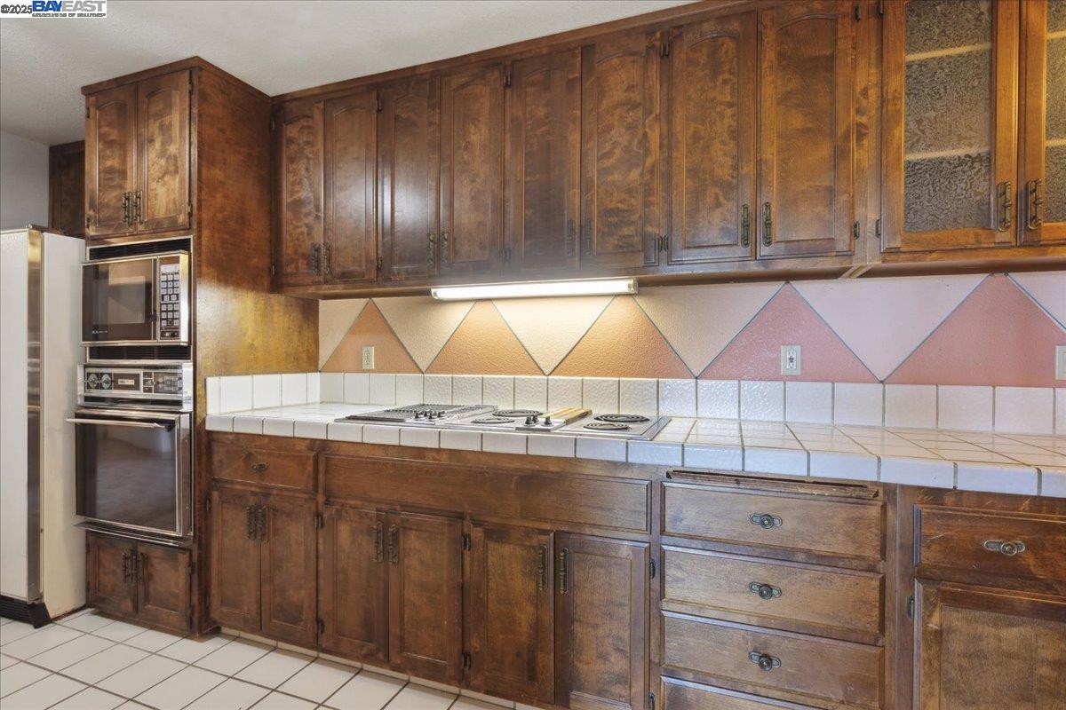 Photo #4: 41095762 Listing: Photo #4