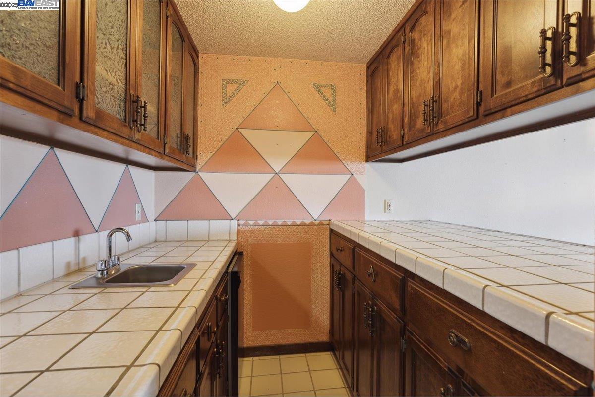 Photo #6: 41095762 Listing: Photo #6