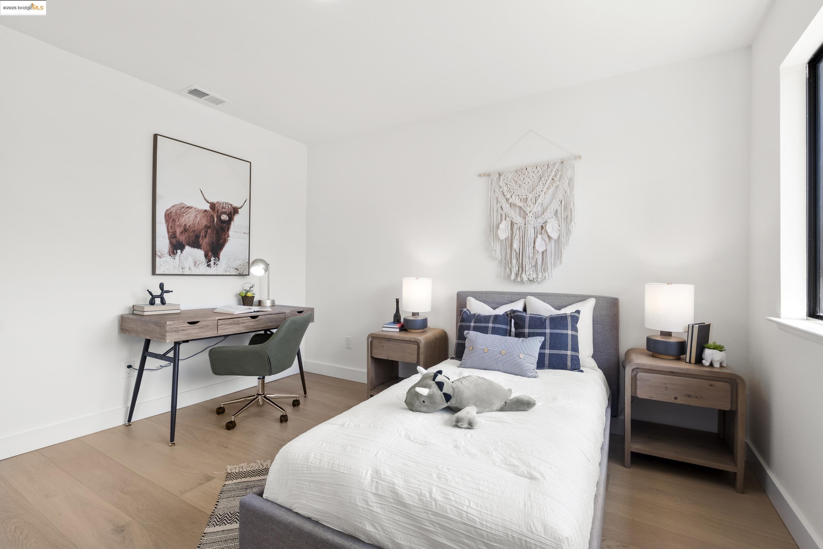 Detail Gallery Image 14 of 31 For 45 Gazania Ter, Fremont,  CA 94536 - 3 Beds | 2/1 Baths