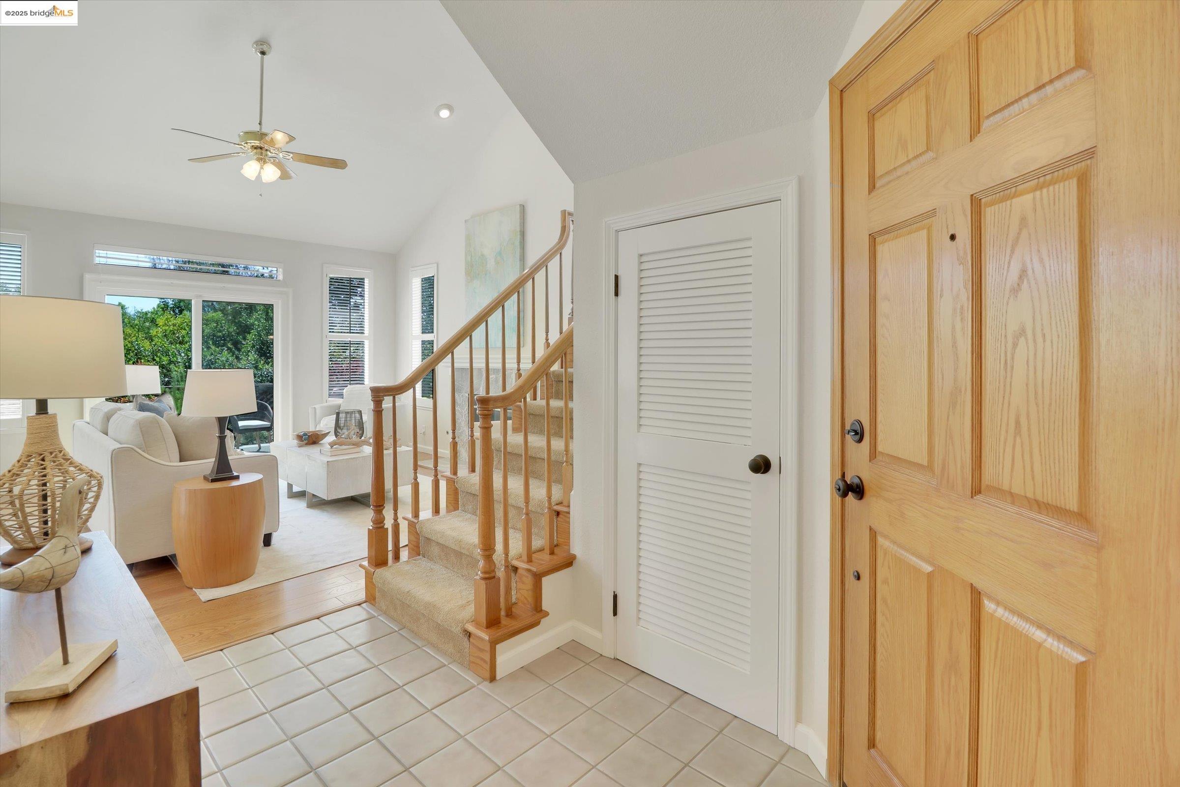 Detail Gallery Image 3 of 43 For 326 Saclan Terrace, Clayton,  CA 94517 - 3 Beds | 2/1 Baths