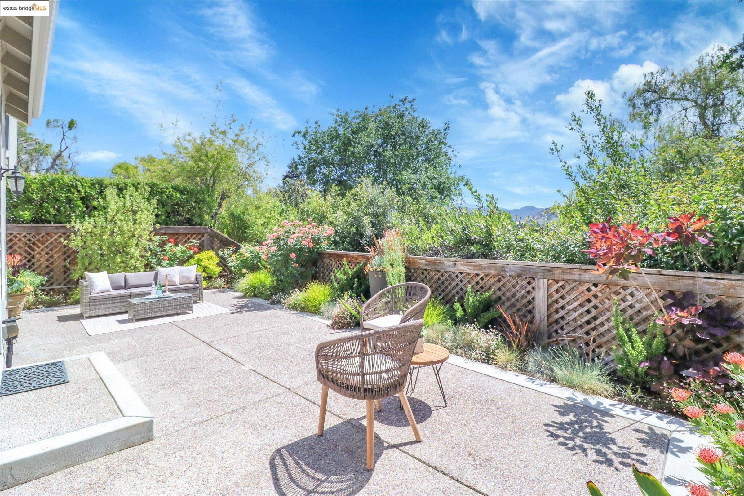Detail Gallery Image 35 of 43 For 326 Saclan Terrace, Clayton,  CA 94517 - 3 Beds | 2/1 Baths