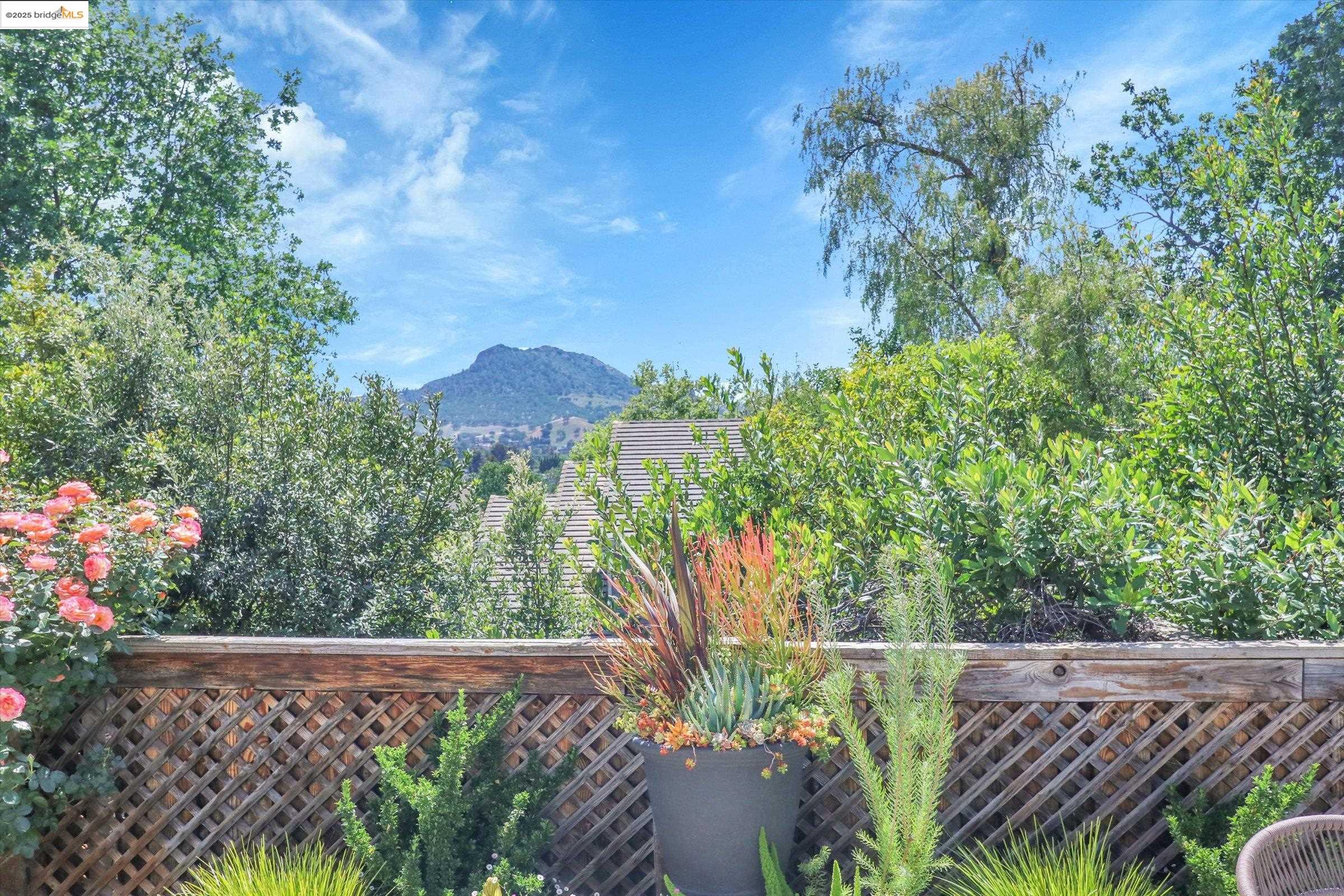 Detail Gallery Image 38 of 43 For 326 Saclan Terrace, Clayton,  CA 94517 - 3 Beds | 2/1 Baths