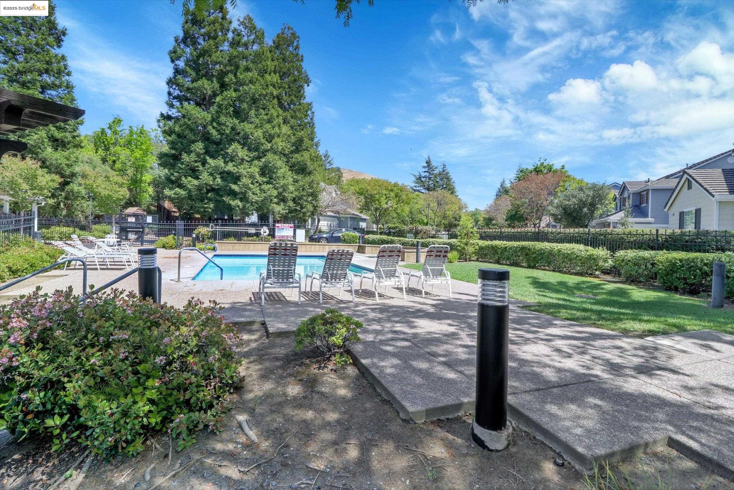 Detail Gallery Image 41 of 43 For 326 Saclan Terrace, Clayton,  CA 94517 - 3 Beds | 2/1 Baths