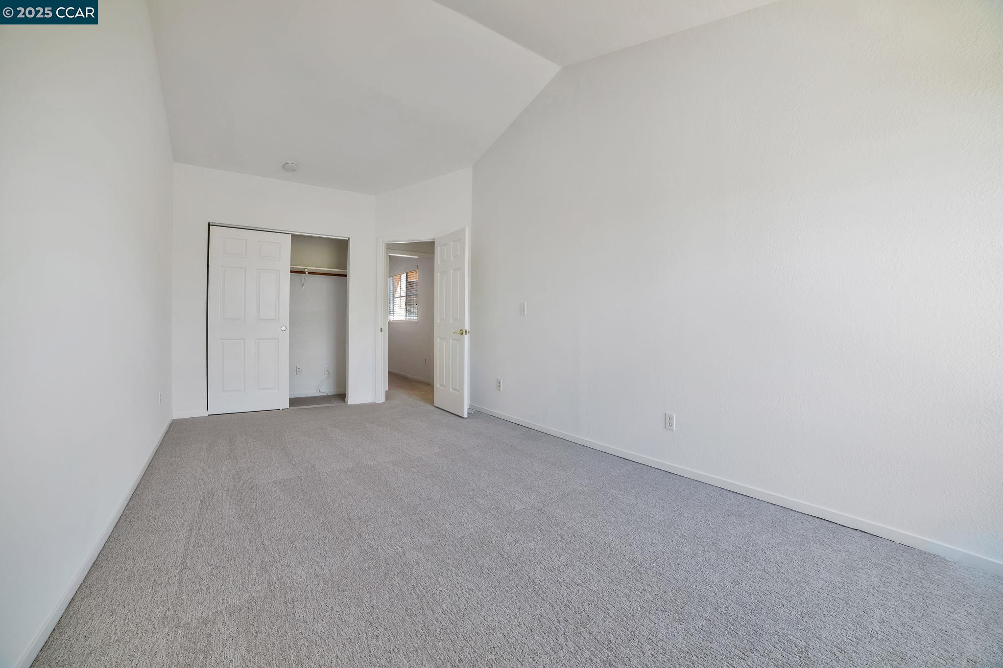 Photo #32: 41095768 Listing: Photo #32