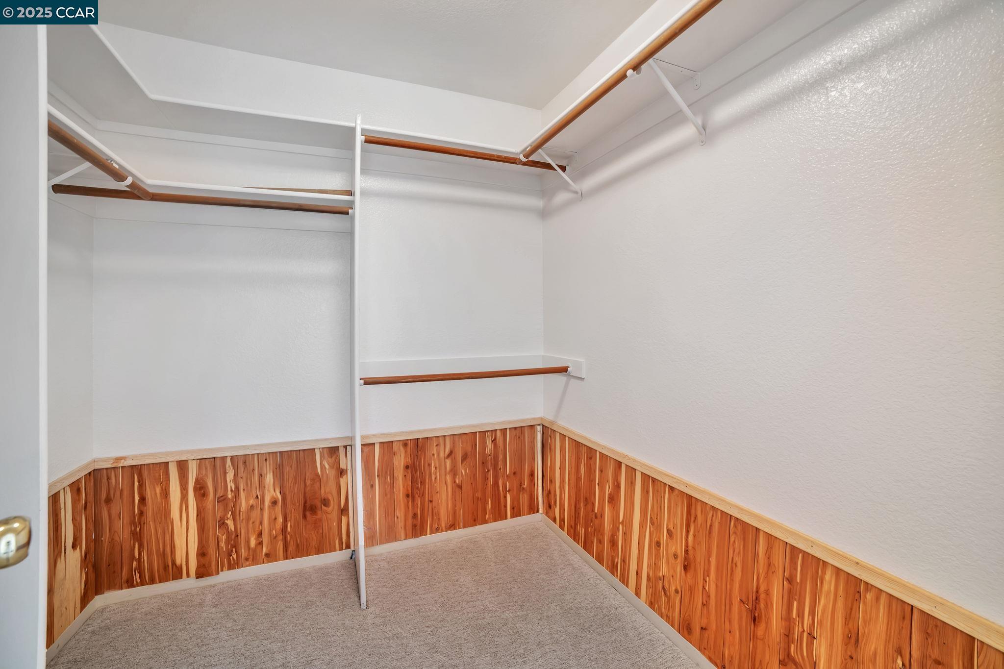 Photo #33: 41095768 Listing: Photo #33