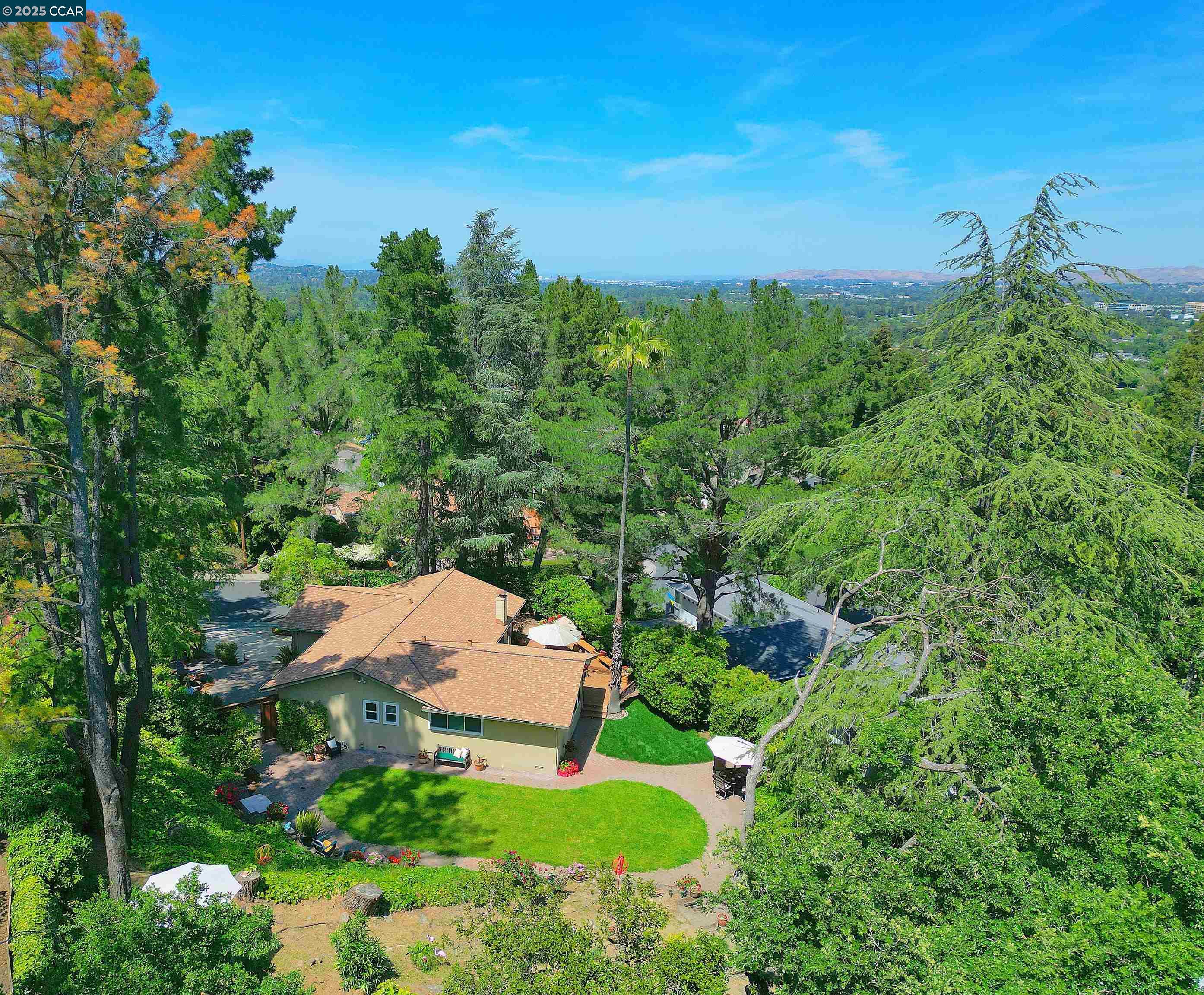 Detail Gallery Image 22 of 56 For 911 Sousa Drive, Walnut Creek,  CA 94597-2922 - 3 Beds | 2 Baths