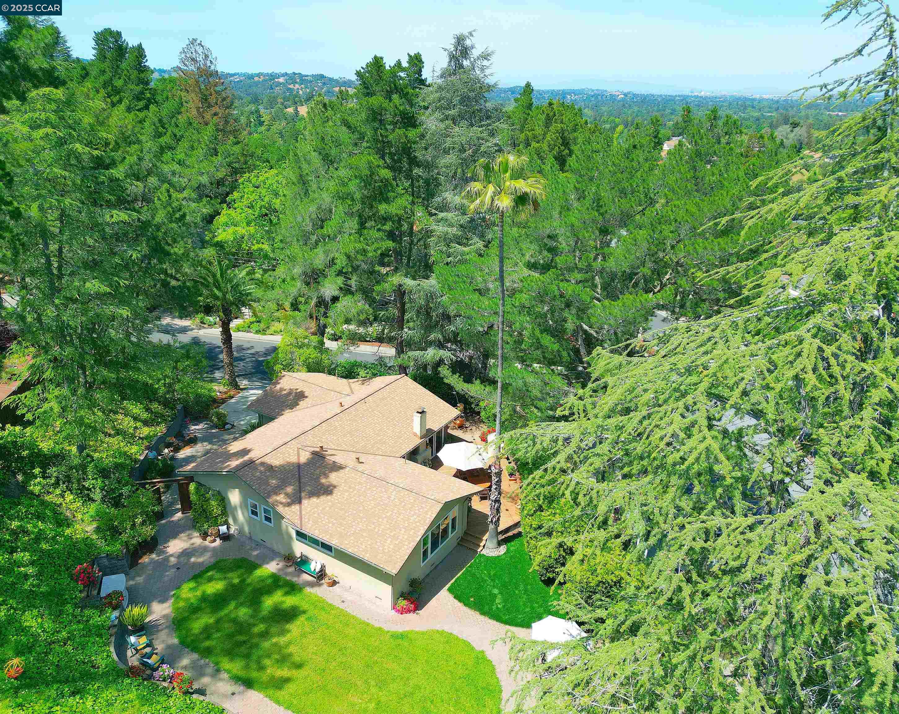 Detail Gallery Image 25 of 57 For 911 Sousa Drive, Walnut Creek,  CA 94597-2922 - 3 Beds | 2 Baths