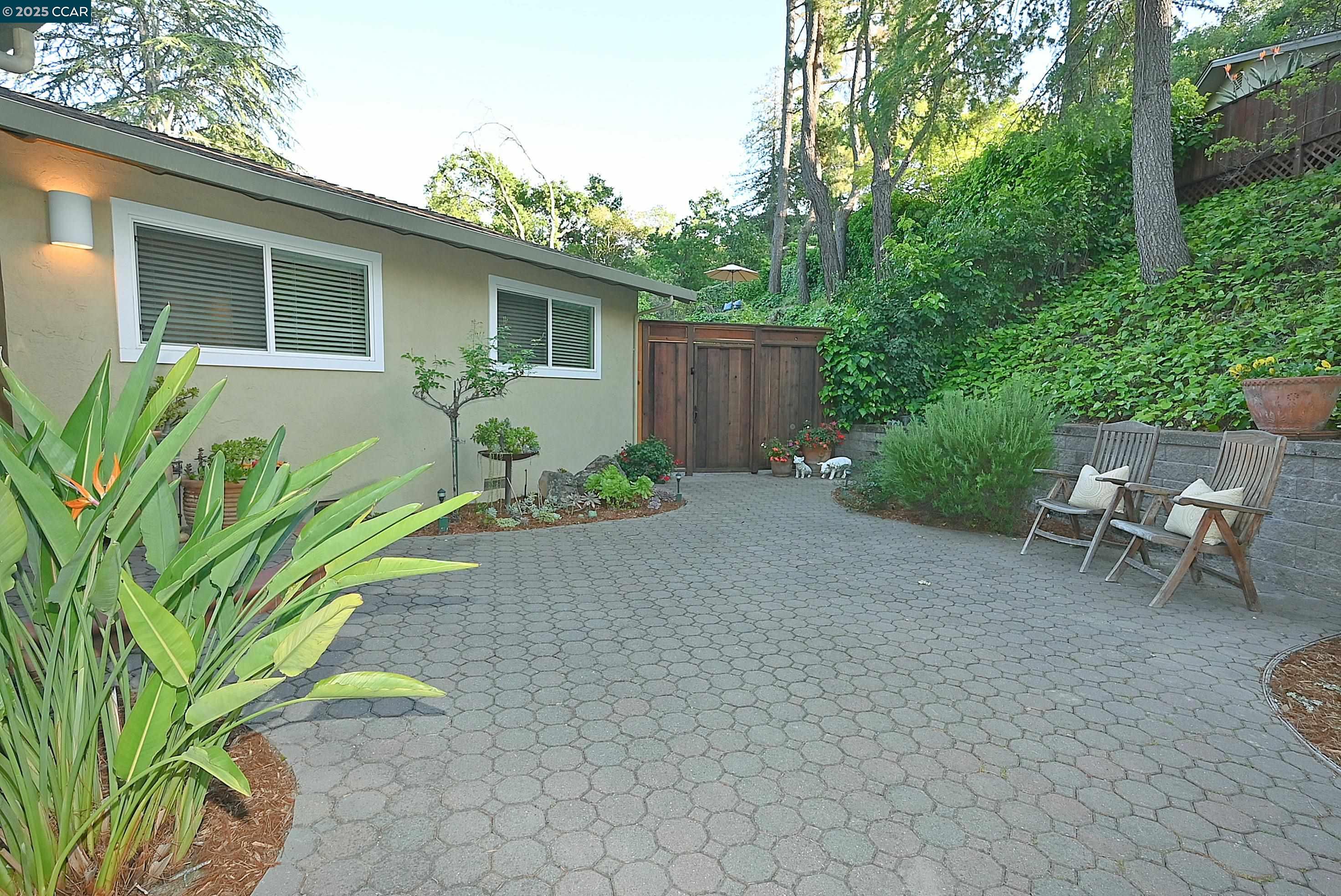Detail Gallery Image 31 of 56 For 911 Sousa Drive, Walnut Creek,  CA 94597-2922 - 3 Beds | 2 Baths