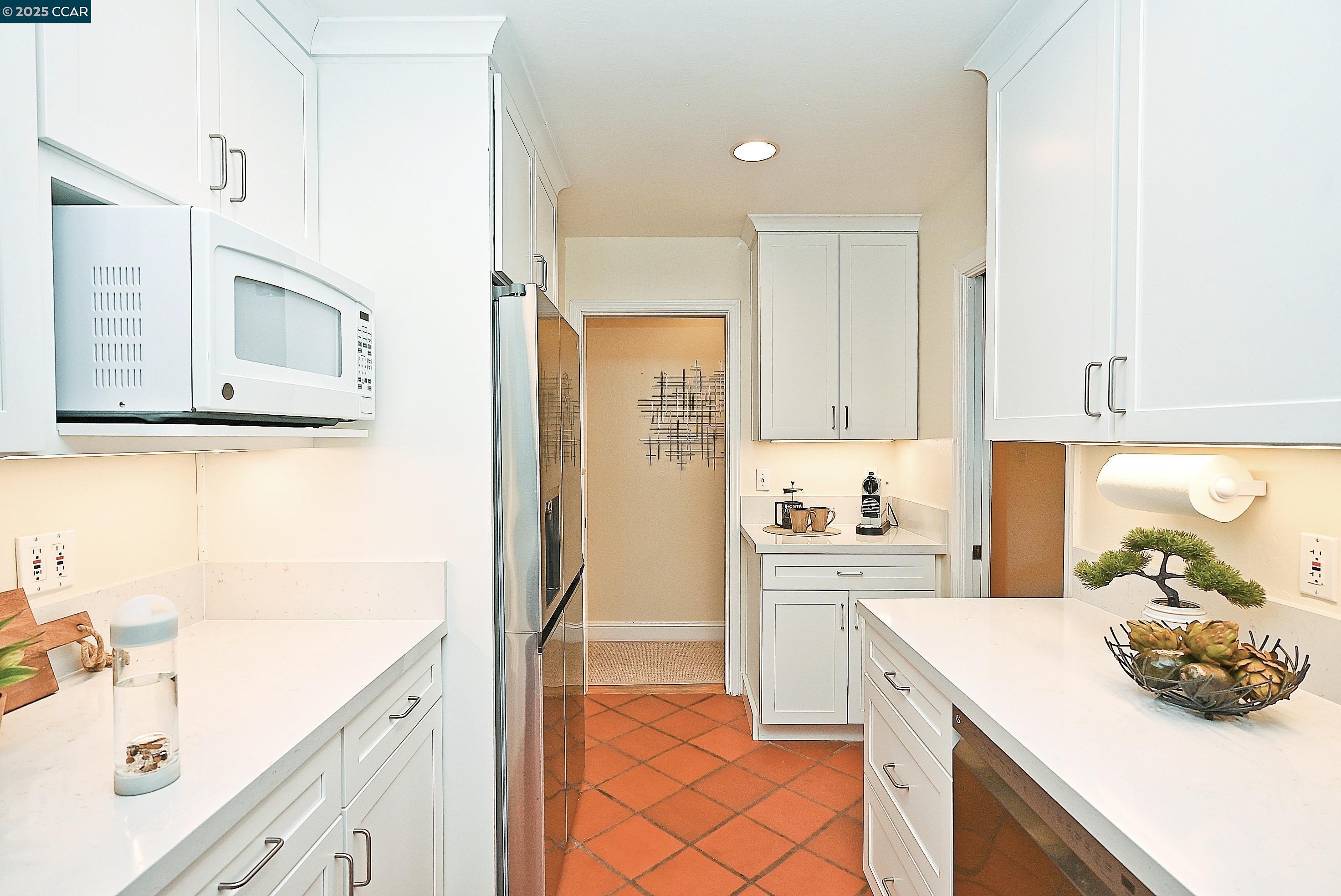 Detail Gallery Image 41 of 57 For 911 Sousa Drive, Walnut Creek,  CA 94597-2922 - 3 Beds | 2 Baths