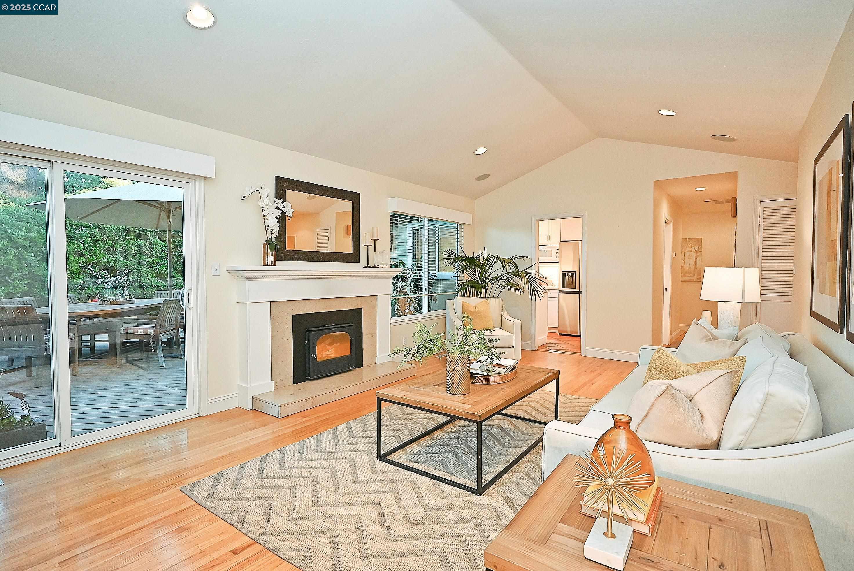 Detail Gallery Image 44 of 57 For 911 Sousa Drive, Walnut Creek,  CA 94597-2922 - 3 Beds | 2 Baths
