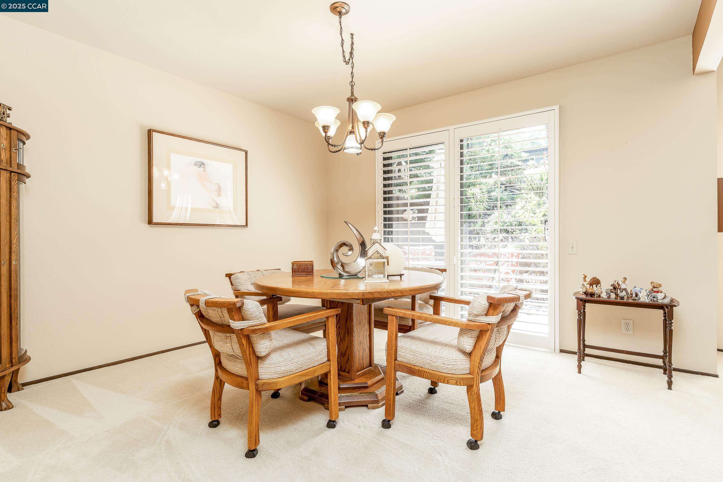 Detail Gallery Image 16 of 60 For 33 Twin Creeks Drive, Fairfield,  CA 94534 - 3 Beds | 2/1 Baths