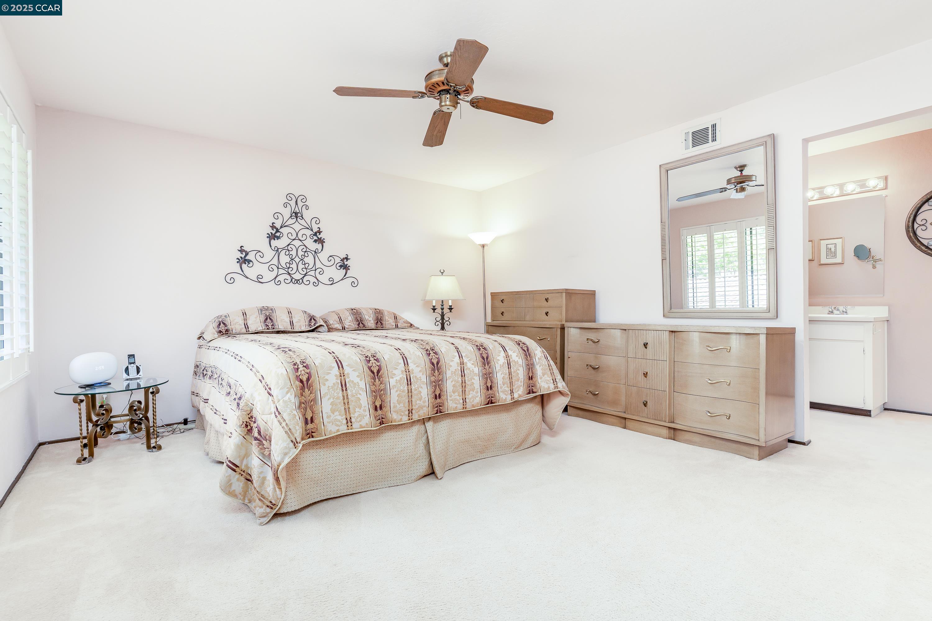 Detail Gallery Image 25 of 60 For 33 Twin Creeks Drive, Fairfield,  CA 94534 - 3 Beds | 2/1 Baths
