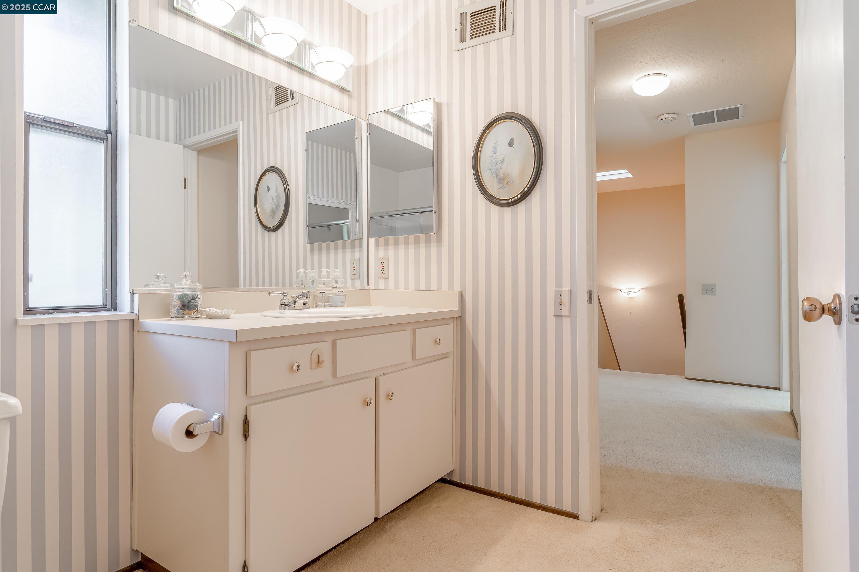 Detail Gallery Image 37 of 60 For 33 Twin Creeks Drive, Fairfield,  CA 94534 - 3 Beds | 2/1 Baths