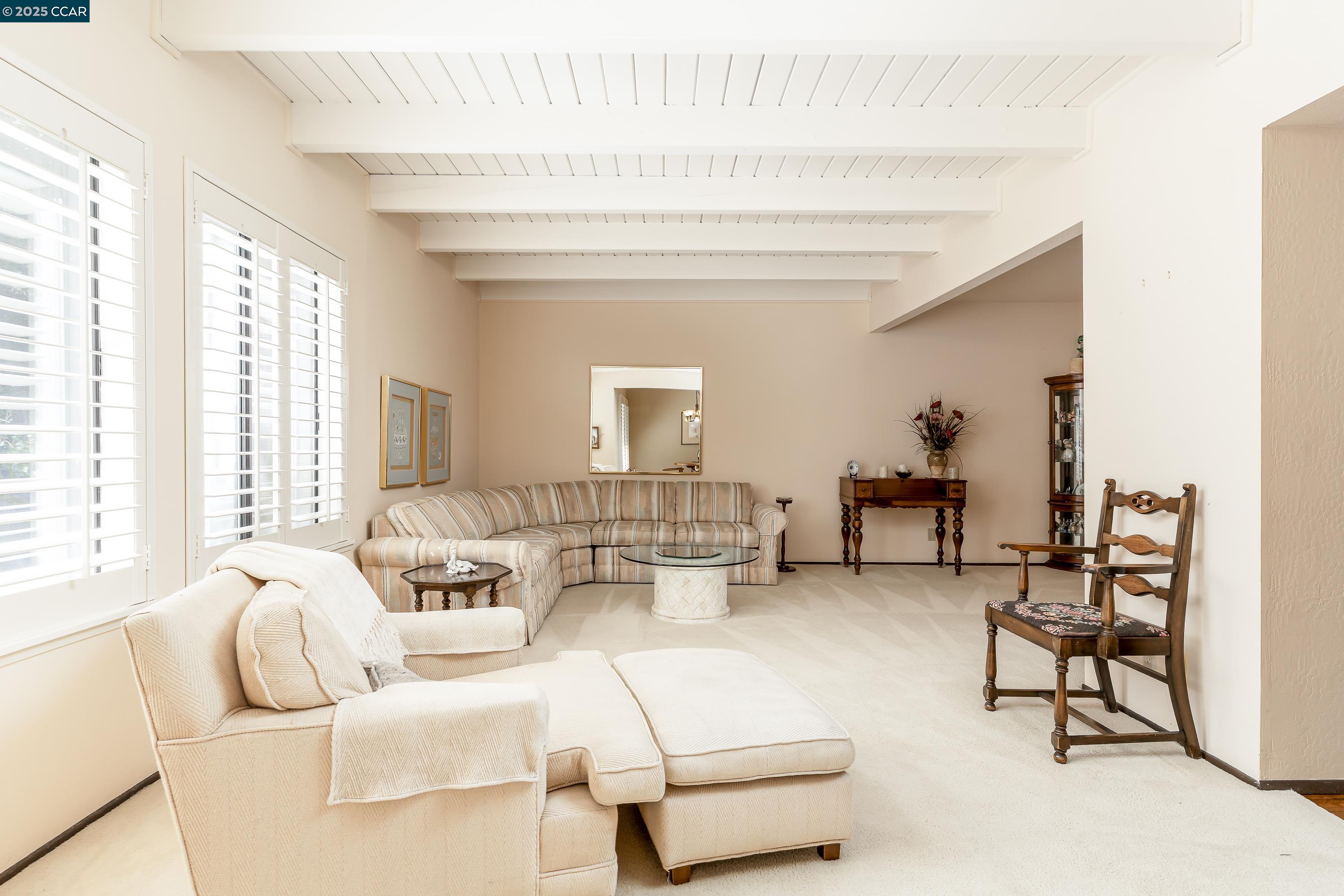 Detail Gallery Image 9 of 60 For 33 Twin Creeks Drive, Fairfield,  CA 94534 - 3 Beds | 2/1 Baths