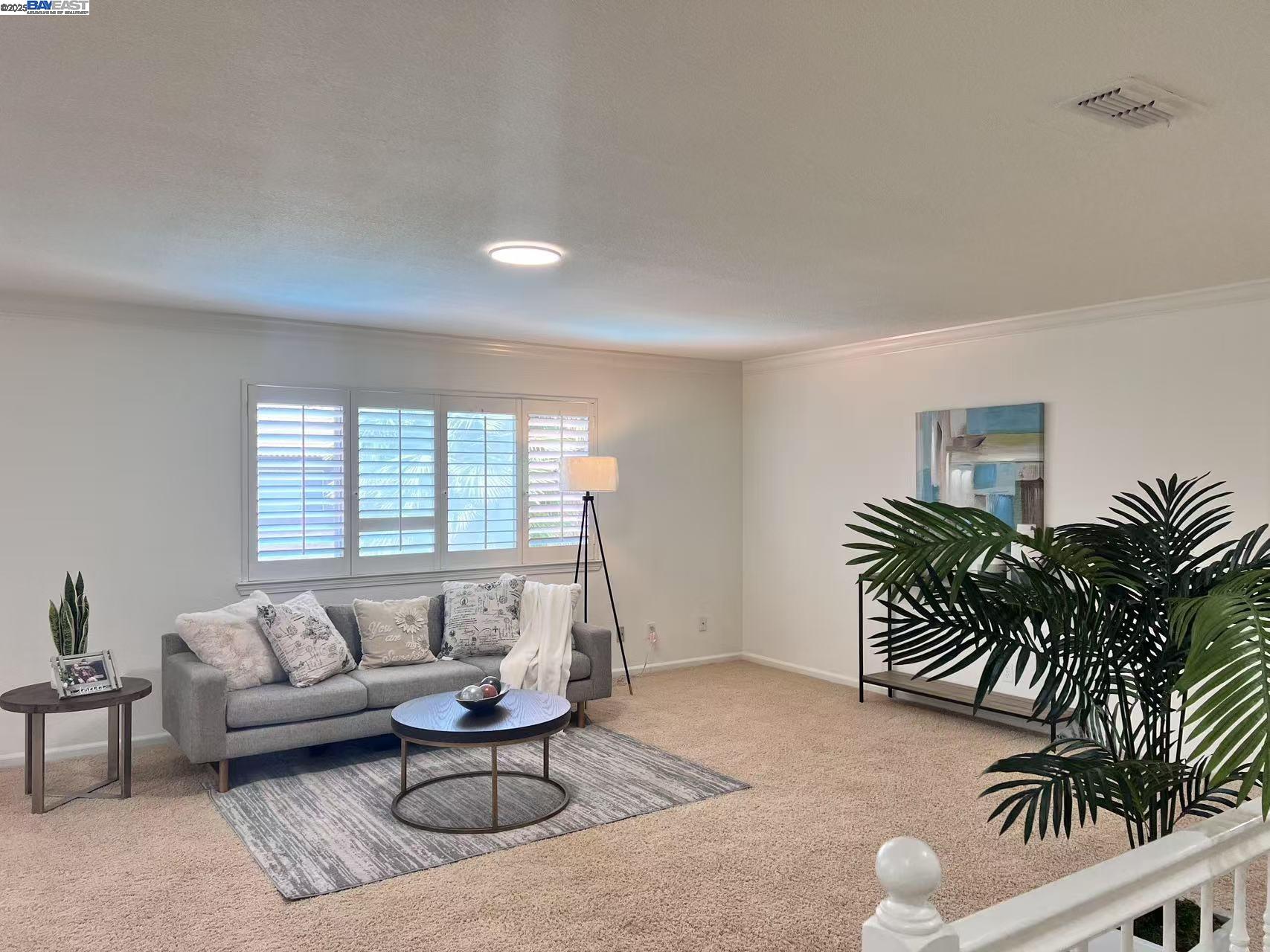 Detail Gallery Image 18 of 39 For 6472 Brook Hollow Cir, Stockton,  CA 95219 - 5 Beds | 2/1 Baths
