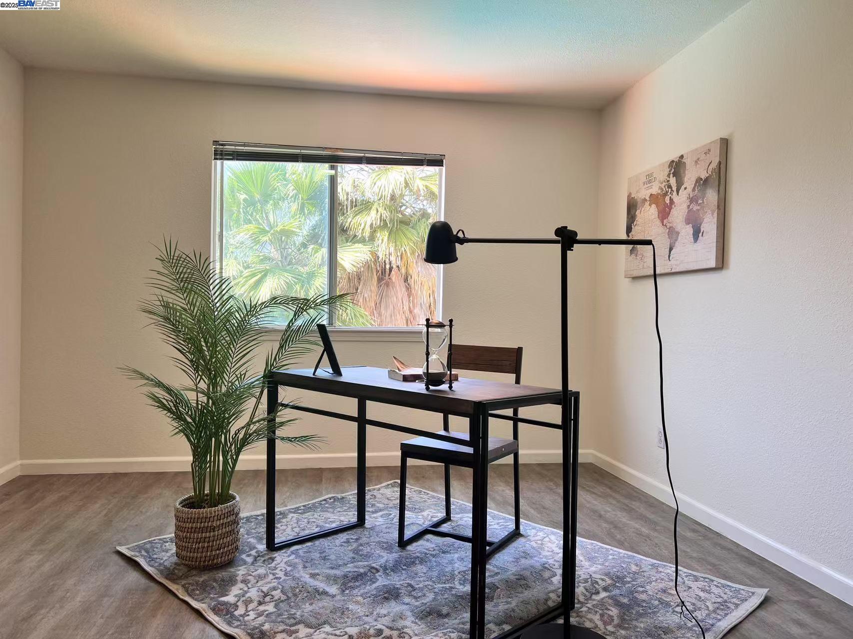 Detail Gallery Image 26 of 39 For 6472 Brook Hollow Cir, Stockton,  CA 95219 - 5 Beds | 2/1 Baths