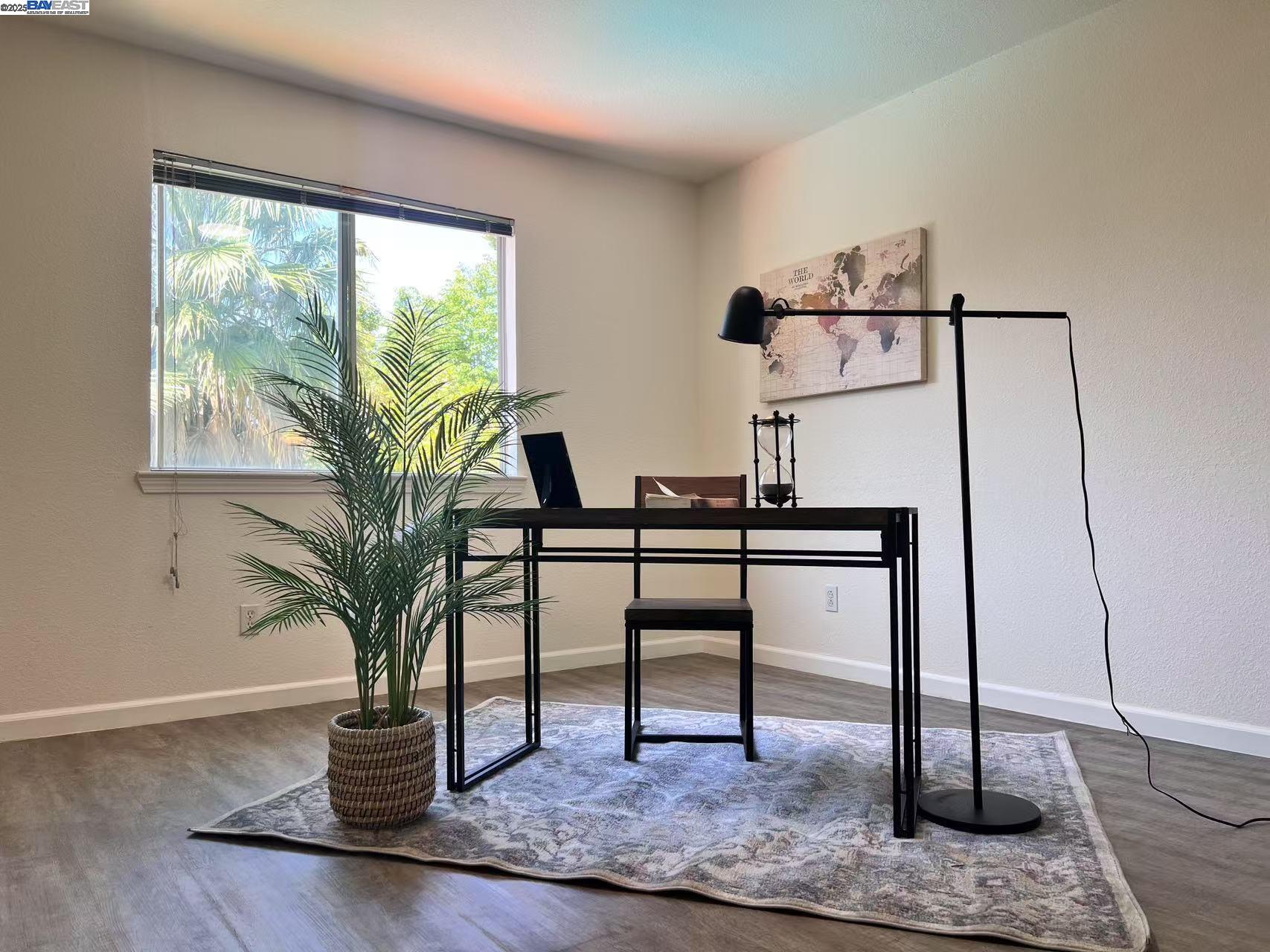 Detail Gallery Image 27 of 39 For 6472 Brook Hollow Cir, Stockton,  CA 95219 - 5 Beds | 2/1 Baths