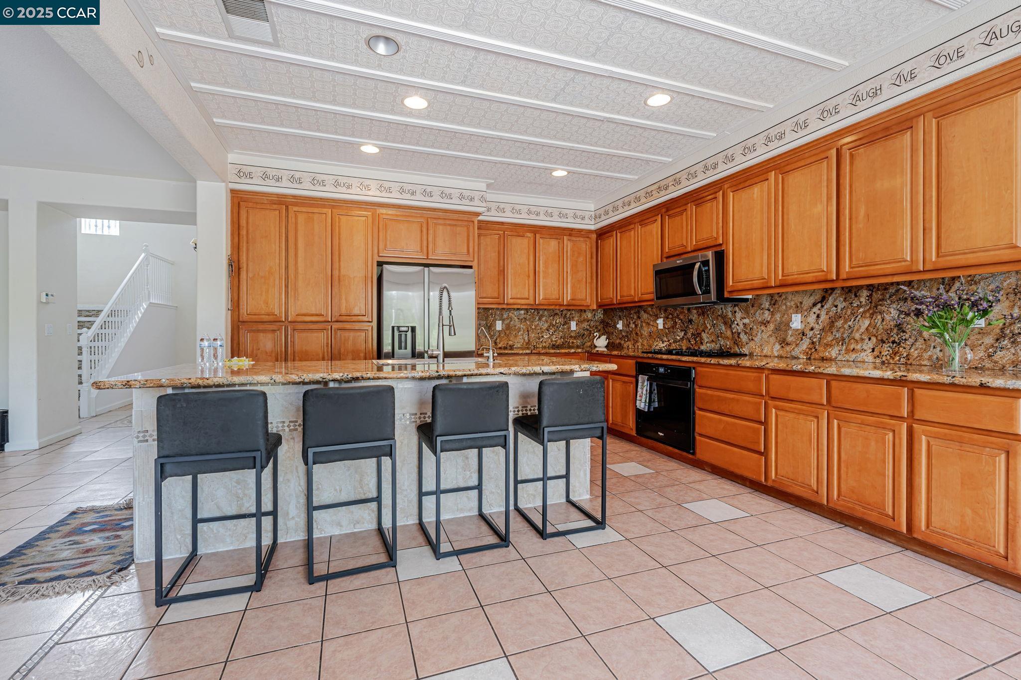 Detail Gallery Image 13 of 52 For 1317 Zinnia Ct, Patterson,  CA 95363 - 5 Beds | 3 Baths