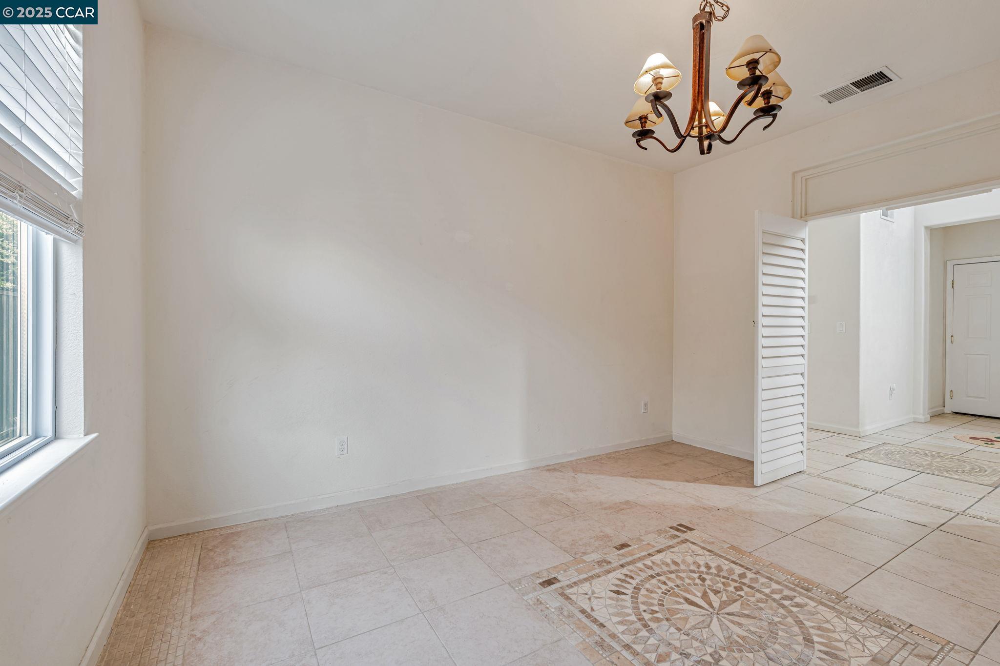 Detail Gallery Image 22 of 52 For 1317 Zinnia Ct, Patterson,  CA 95363 - 5 Beds | 3 Baths