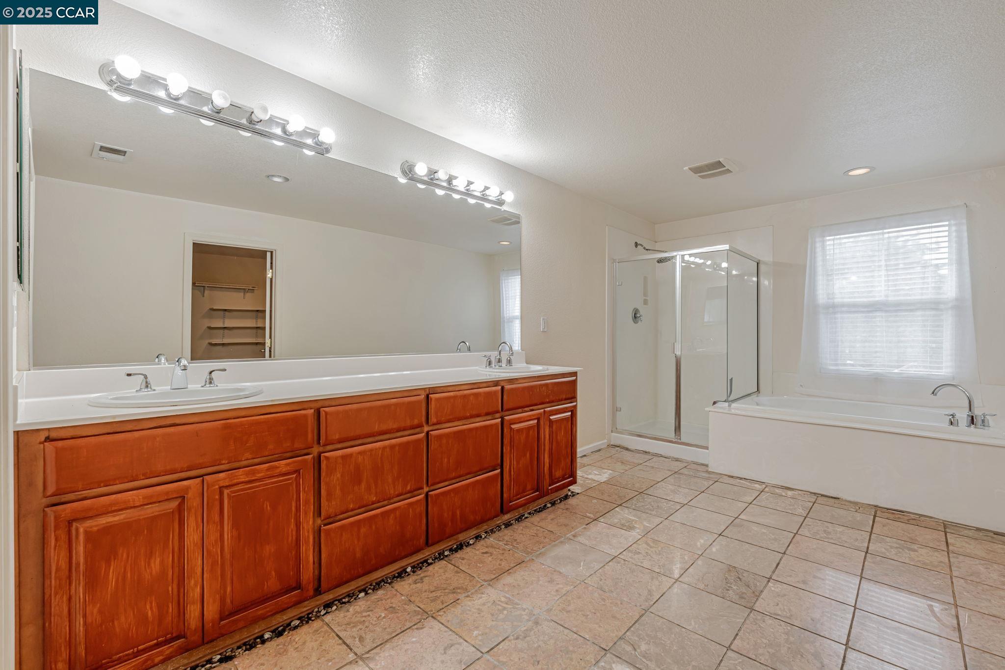 Detail Gallery Image 46 of 52 For 1317 Zinnia Ct, Patterson,  CA 95363 - 5 Beds | 3 Baths