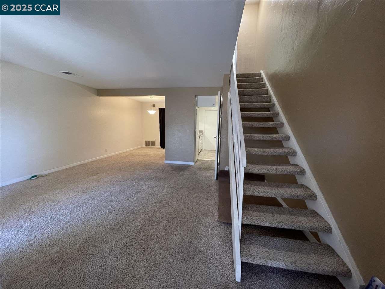 62 Villa Circle, Fairfield, California 94533, 2 Bedrooms Bedrooms, 4 Rooms Rooms,1 BathroomBathrooms,Residential Lease,For Rent,62 Villa Circle,41095779