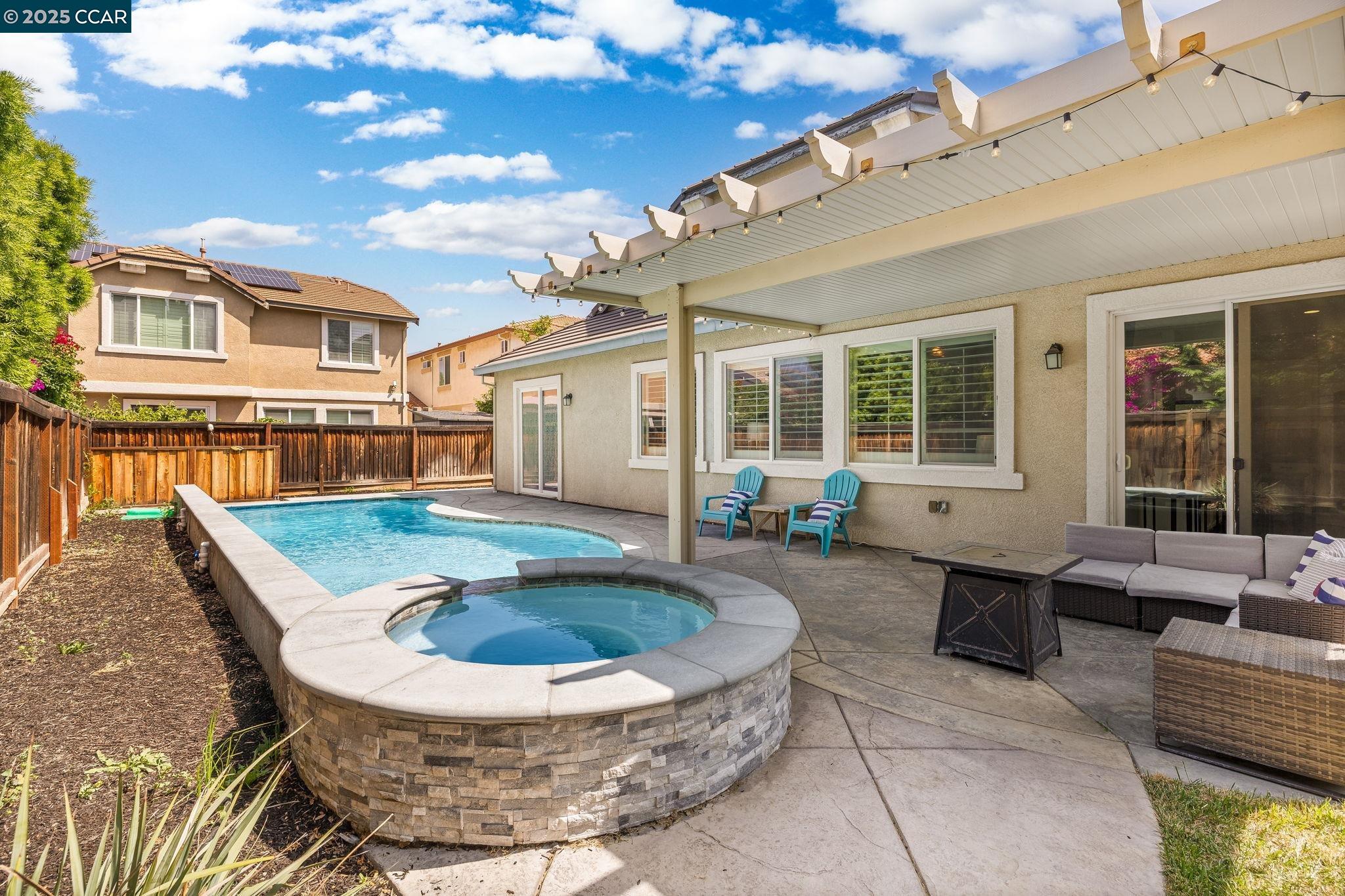 Detail Gallery Image 21 of 25 For 1294 Orbetello Ct, Brentwood,  CA 94513 - 4 Beds | 2 Baths