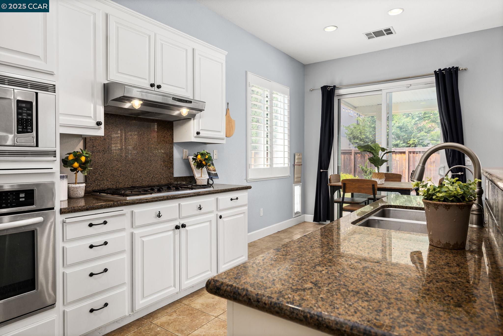Detail Gallery Image 9 of 25 For 1294 Orbetello Ct, Brentwood,  CA 94513 - 4 Beds | 2 Baths
