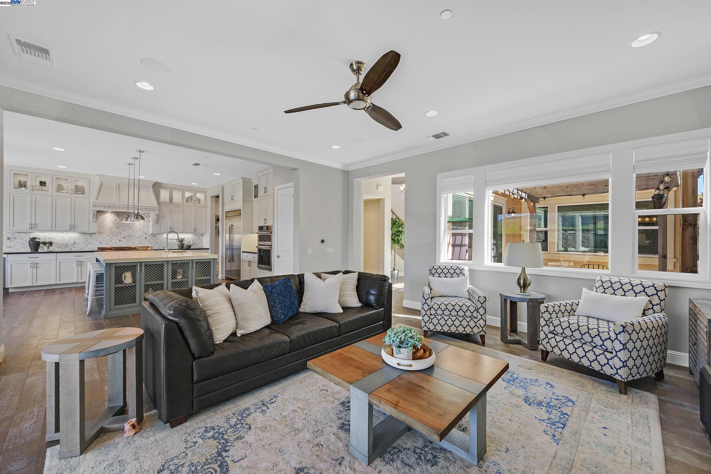 Detail Gallery Image 12 of 53 For 310 Oberland Ct, Danville,  CA 94506 - 5 Beds | 4/1 Baths