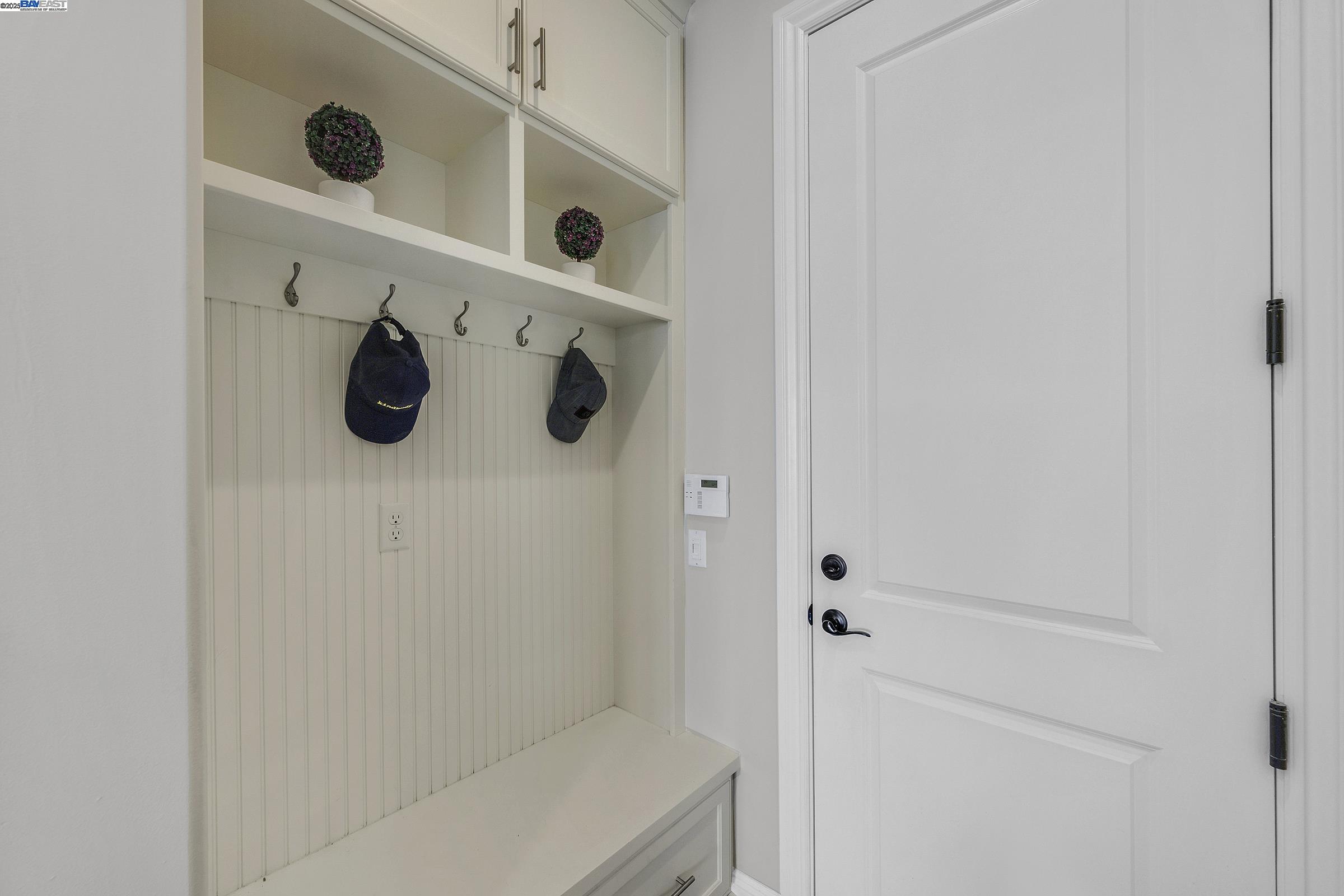 Detail Gallery Image 16 of 53 For 310 Oberland Ct, Danville,  CA 94506 - 5 Beds | 4/1 Baths