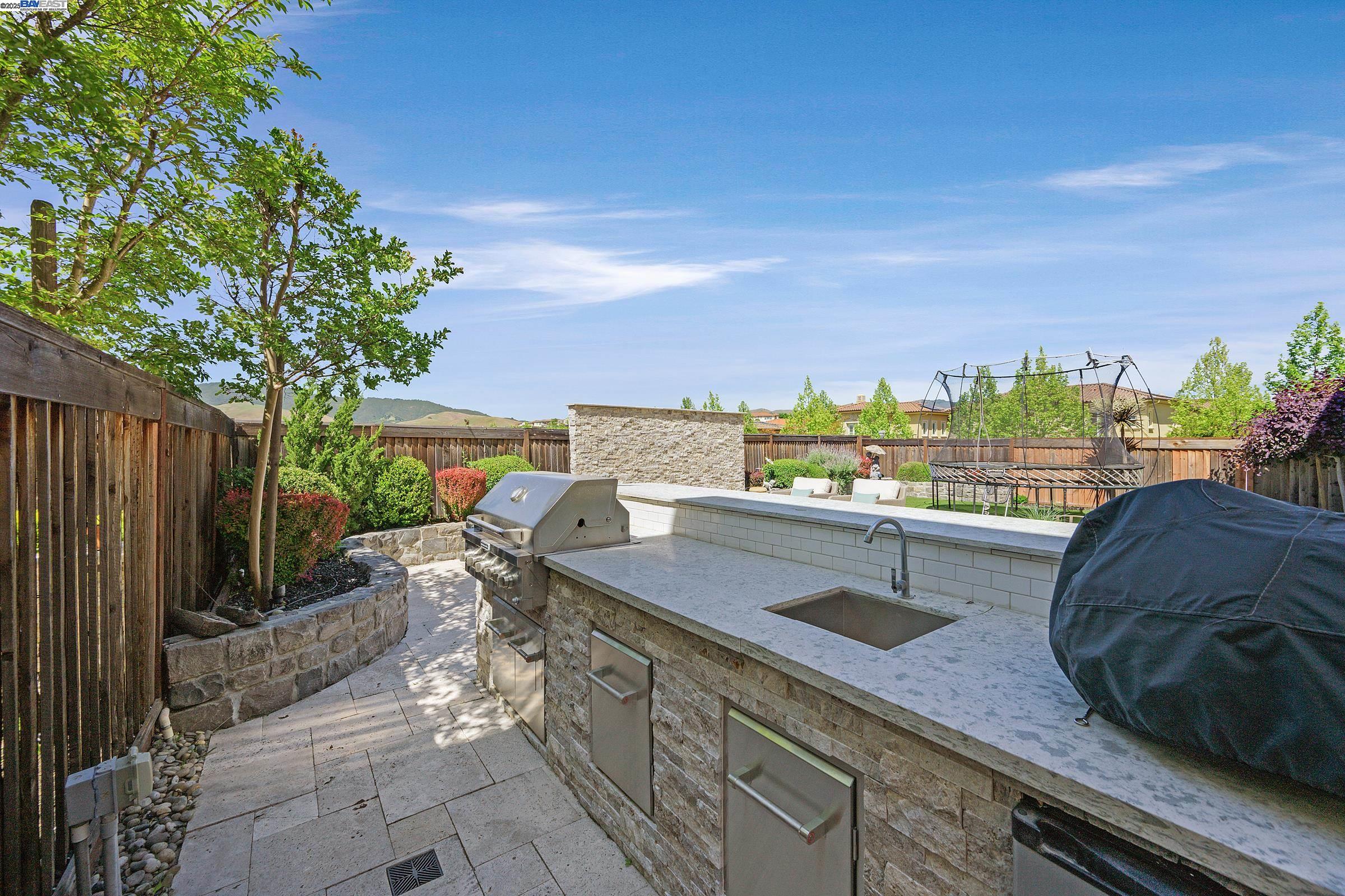 Detail Gallery Image 41 of 53 For 310 Oberland Ct, Danville,  CA 94506 - 5 Beds | 4/1 Baths