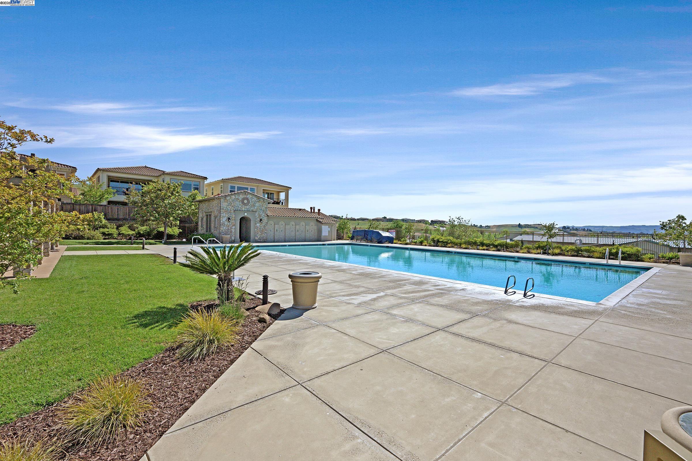 Detail Gallery Image 46 of 53 For 310 Oberland Ct, Danville,  CA 94506 - 5 Beds | 4/1 Baths