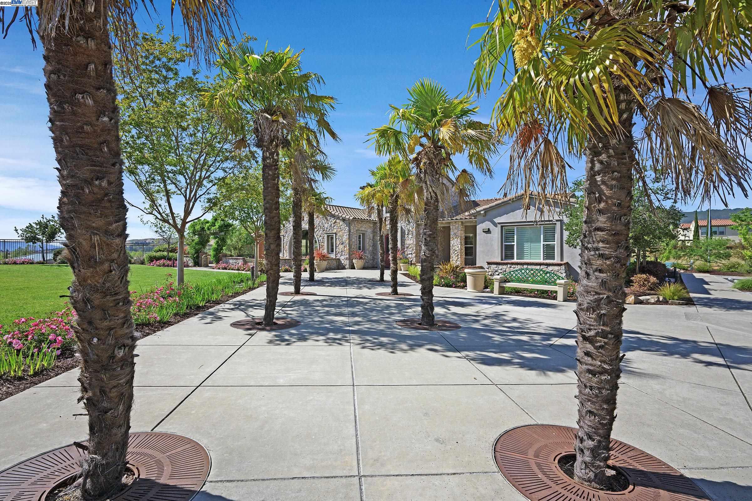 Detail Gallery Image 48 of 53 For 310 Oberland Ct, Danville,  CA 94506 - 5 Beds | 4/1 Baths
