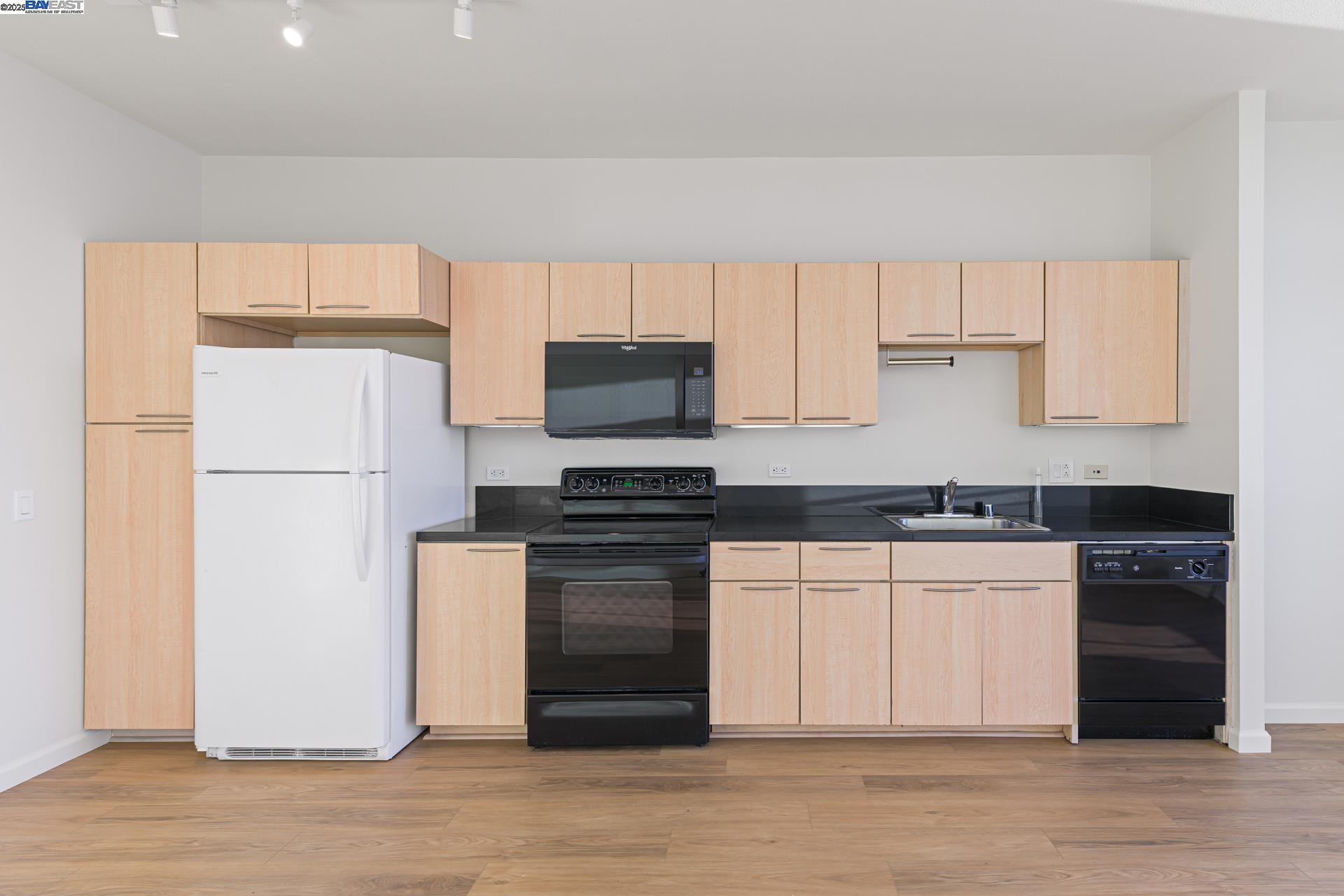 Photo #30: 41095787 Listing: Photo #30