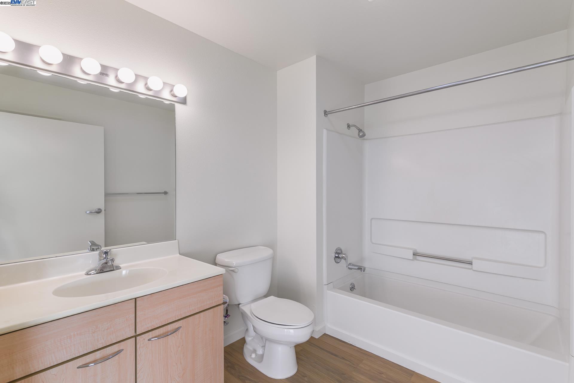 Photo #35: 41095787 Listing: Photo #35