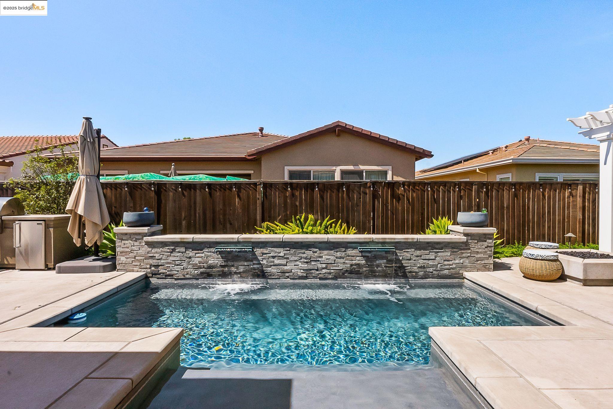 Detail Gallery Image 27 of 41 For 7289 Keyesport Way, Discovery Bay,  CA 94505 - 3 Beds | 2/1 Baths