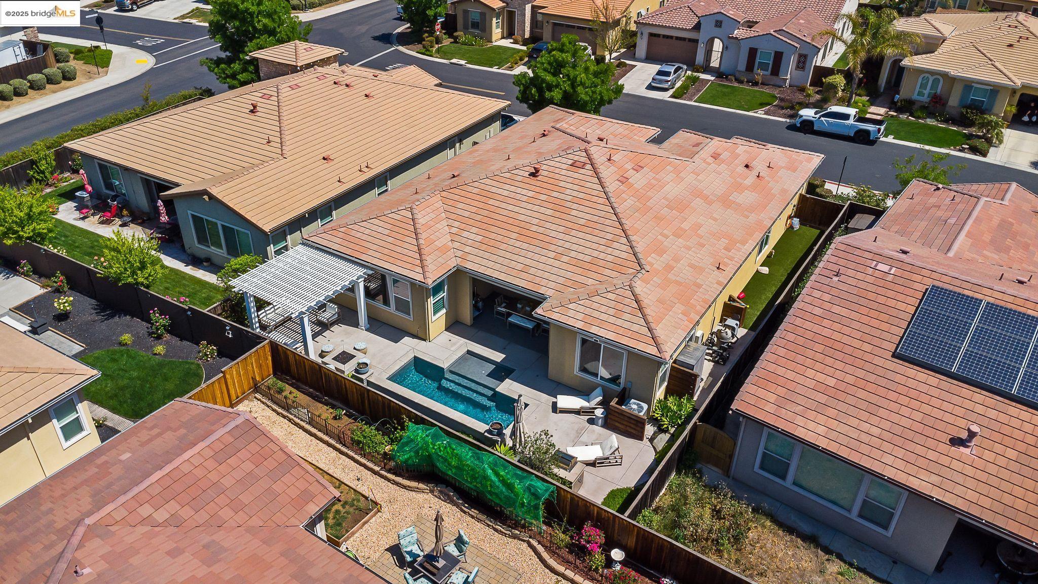 Detail Gallery Image 31 of 41 For 7289 Keyesport Way, Discovery Bay,  CA 94505 - 3 Beds | 2/1 Baths