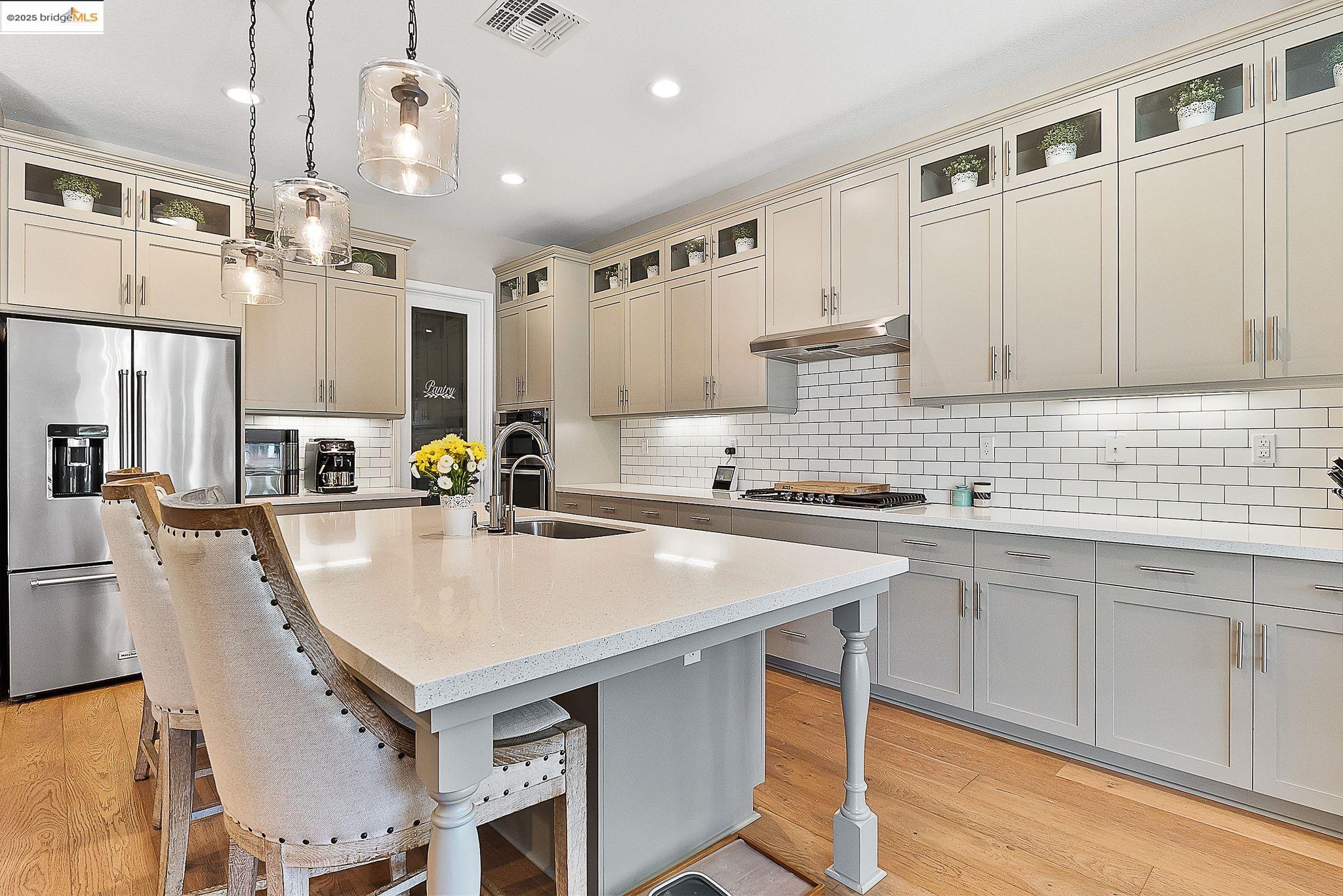 Detail Gallery Image 8 of 41 For 7289 Keyesport Way, Discovery Bay,  CA 94505 - 3 Beds | 2/1 Baths