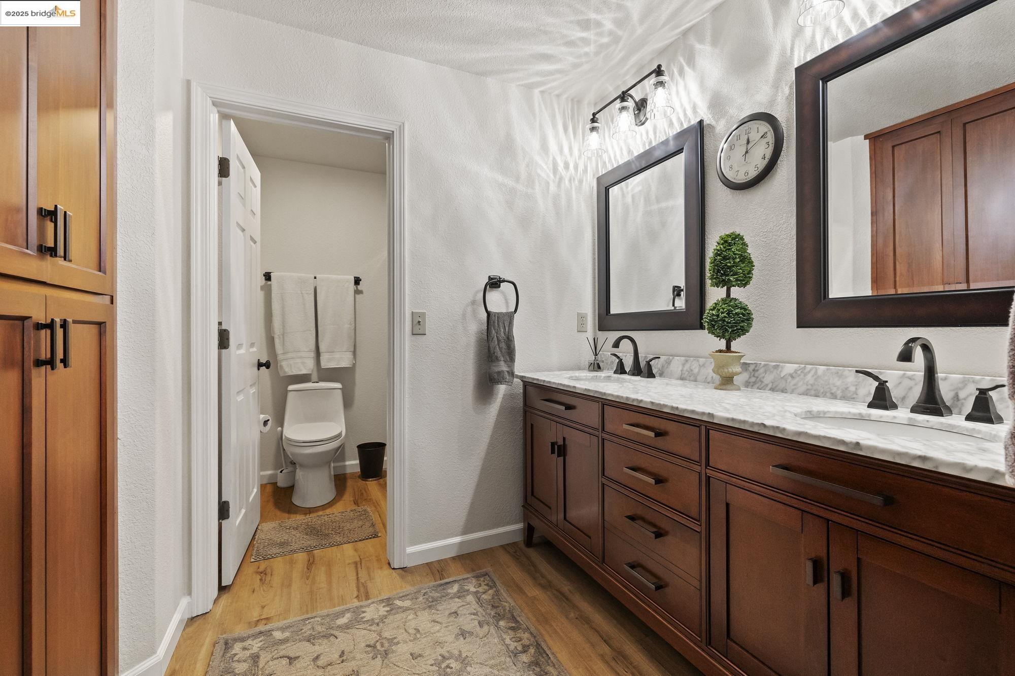 Detail Gallery Image 19 of 32 For 12960 Sunnyhill Ct, Sonora,  CA 95370 - 3 Beds | 3 Baths