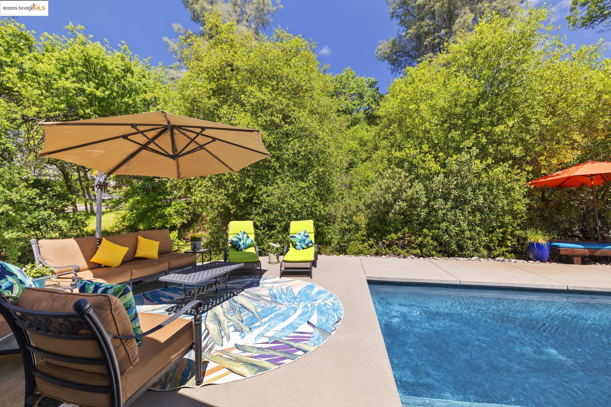 Detail Gallery Image 27 of 32 For 12960 Sunnyhill Ct, Sonora,  CA 95370 - 3 Beds | 3 Baths