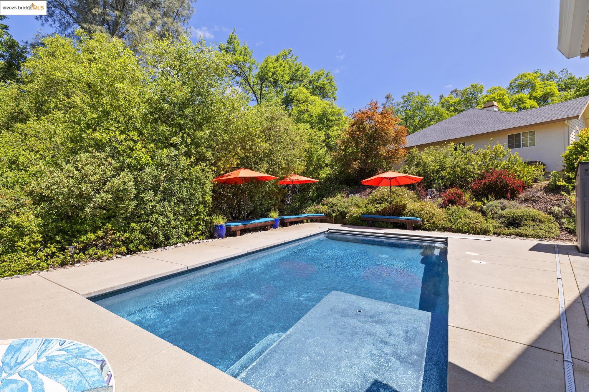 Detail Gallery Image 28 of 32 For 12960 Sunnyhill Ct, Sonora,  CA 95370 - 3 Beds | 3 Baths