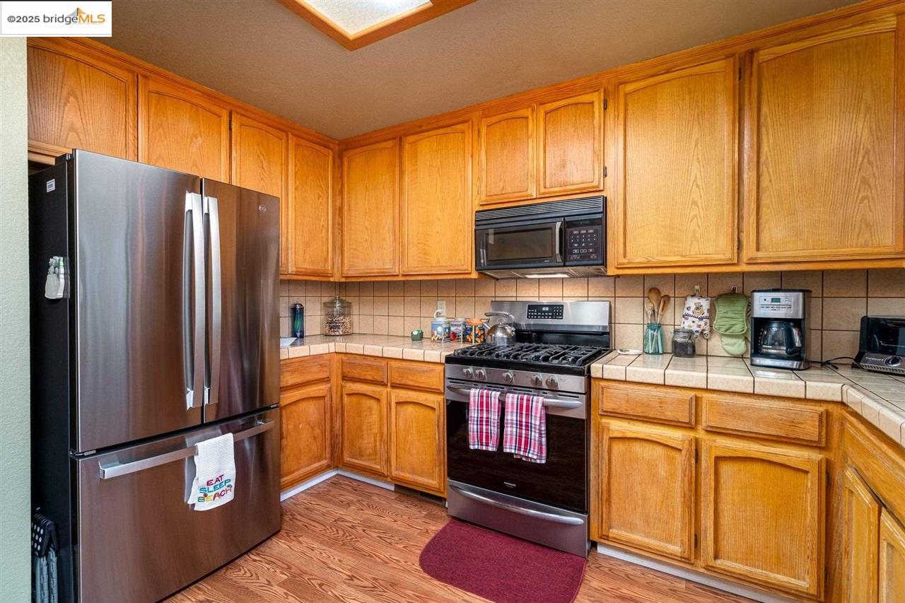 Detail Gallery Image 12 of 59 For 19484 Pine Mountain Drive, Groveland,  CA 95321-9314 - 3 Beds | 3 Baths
