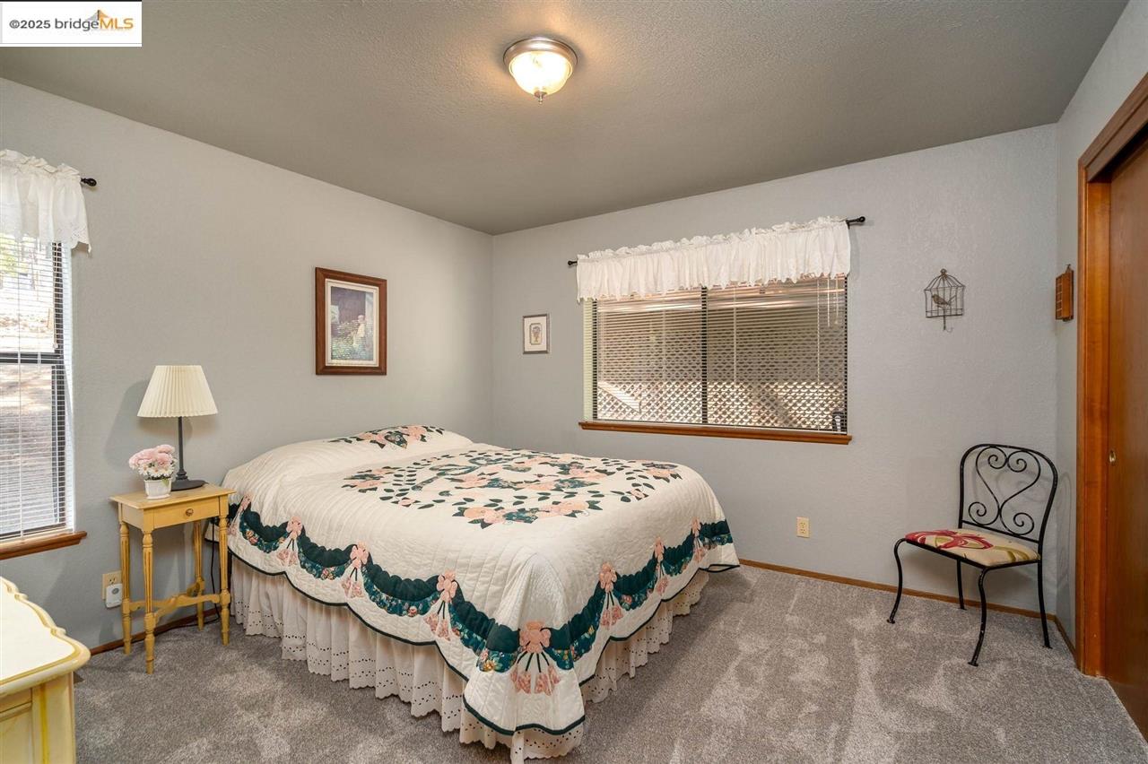 Detail Gallery Image 22 of 59 For 19484 Pine Mountain Drive, Groveland,  CA 95321-9314 - 3 Beds | 3 Baths