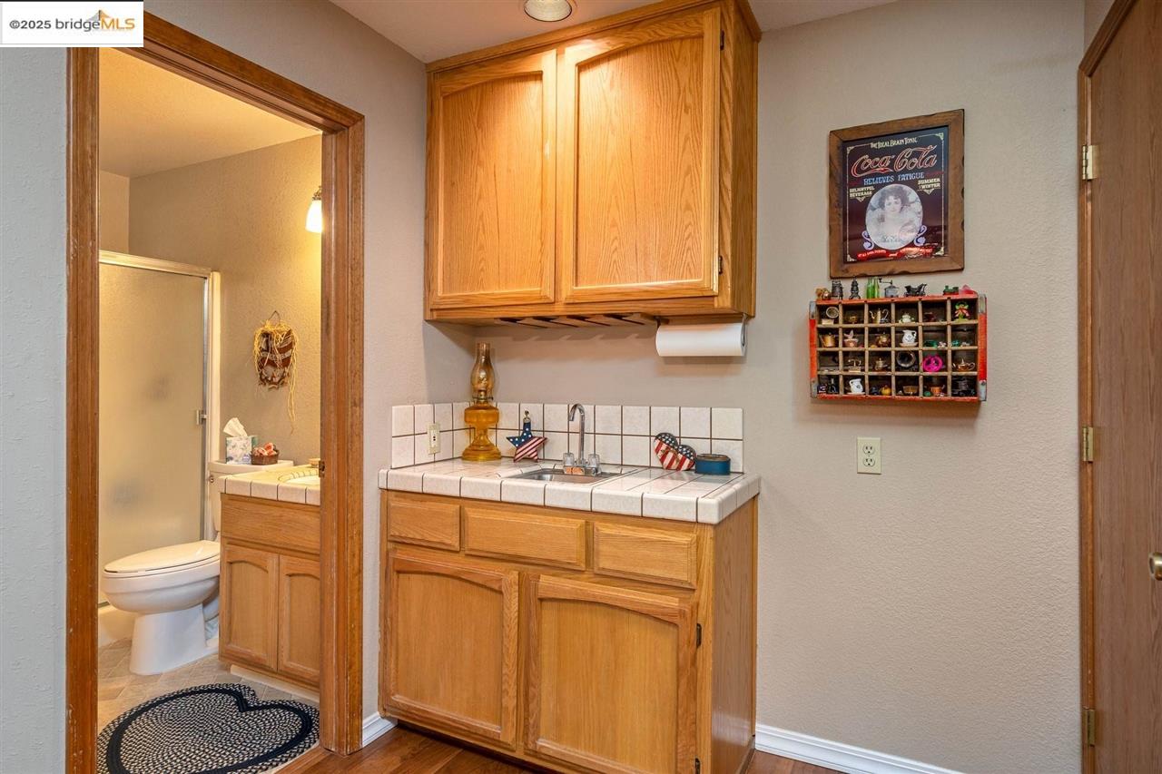 Detail Gallery Image 30 of 59 For 19484 Pine Mountain Drive, Groveland,  CA 95321-9314 - 3 Beds | 3 Baths