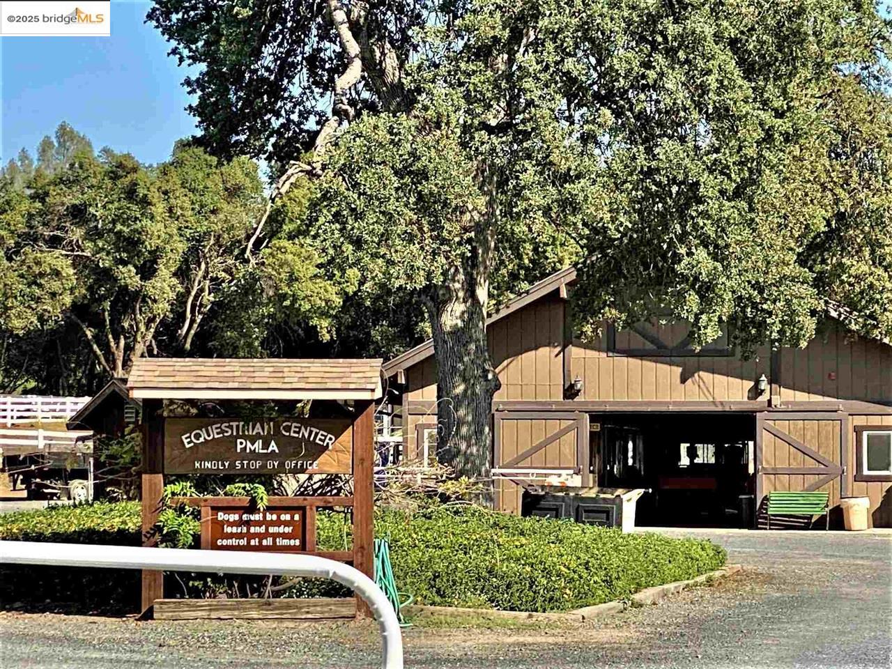 Detail Gallery Image 55 of 59 For 19484 Pine Mountain Drive, Groveland,  CA 95321-9314 - 3 Beds | 3 Baths