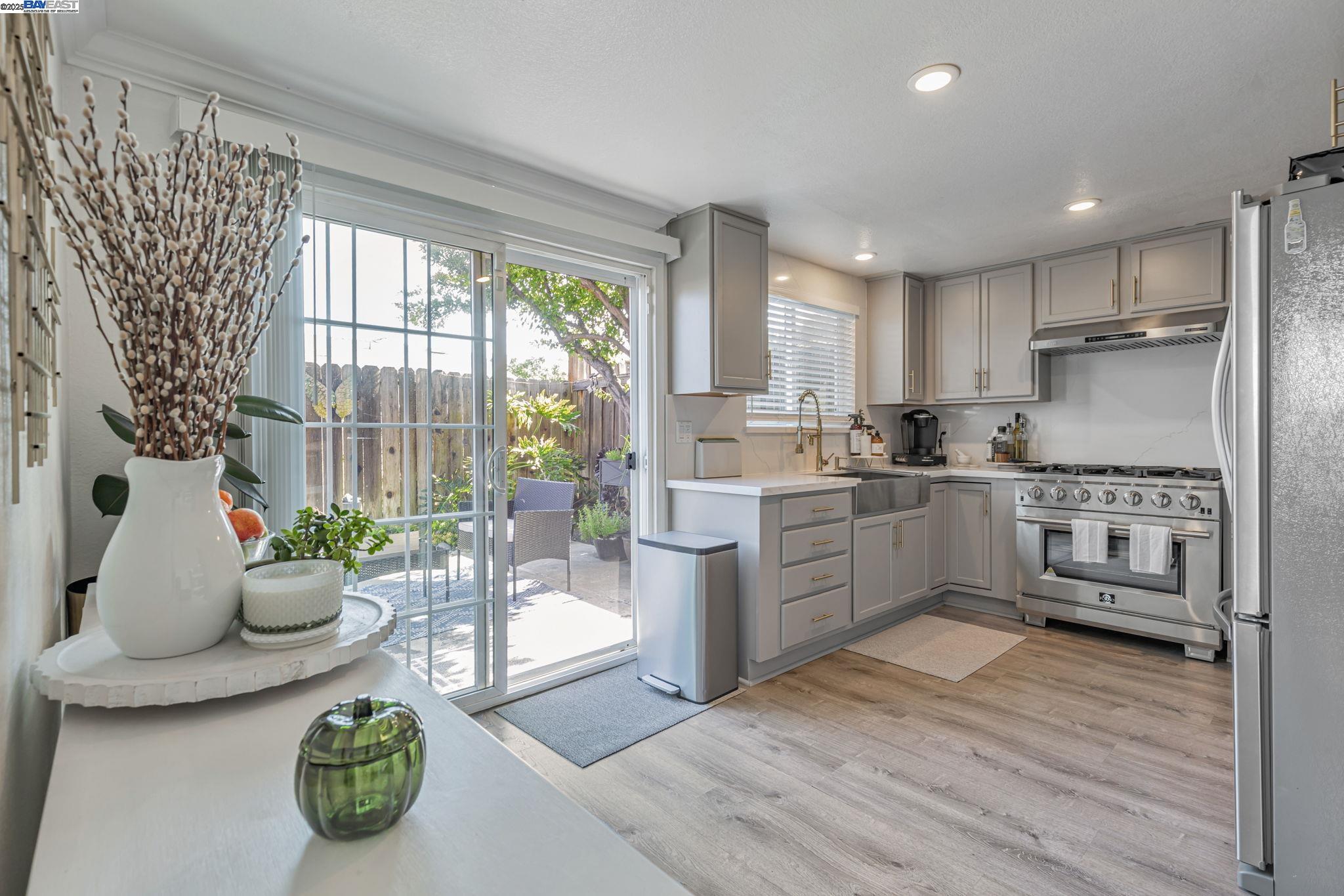 Detail Gallery Image 11 of 49 For 349 Waterview Pl, Bay Point,  CA 94565 - 3 Beds | 2/1 Baths