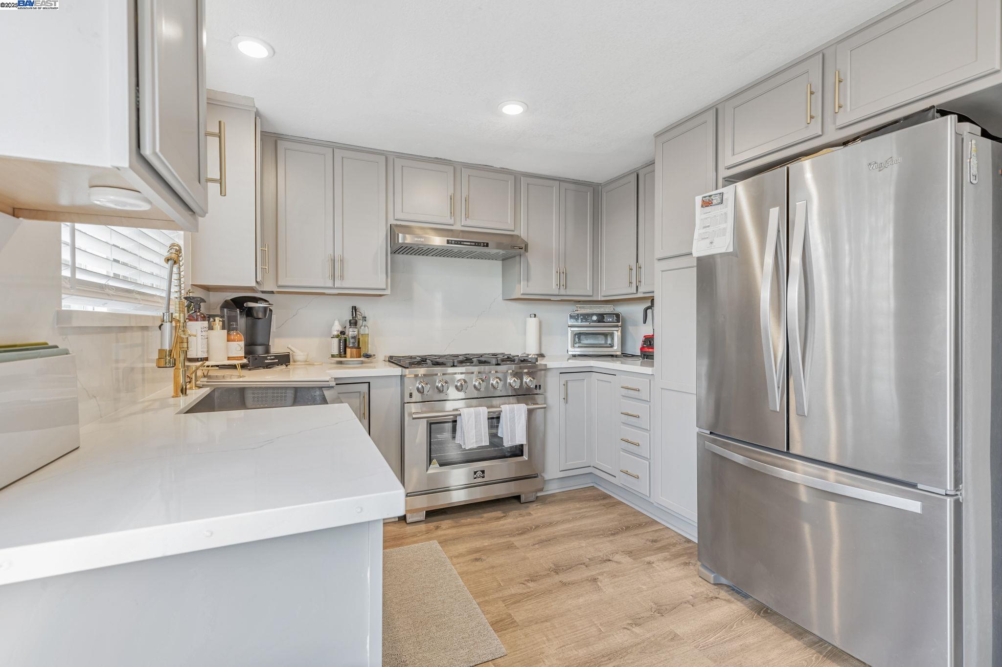 Detail Gallery Image 13 of 49 For 349 Waterview Pl, Bay Point,  CA 94565 - 3 Beds | 2/1 Baths