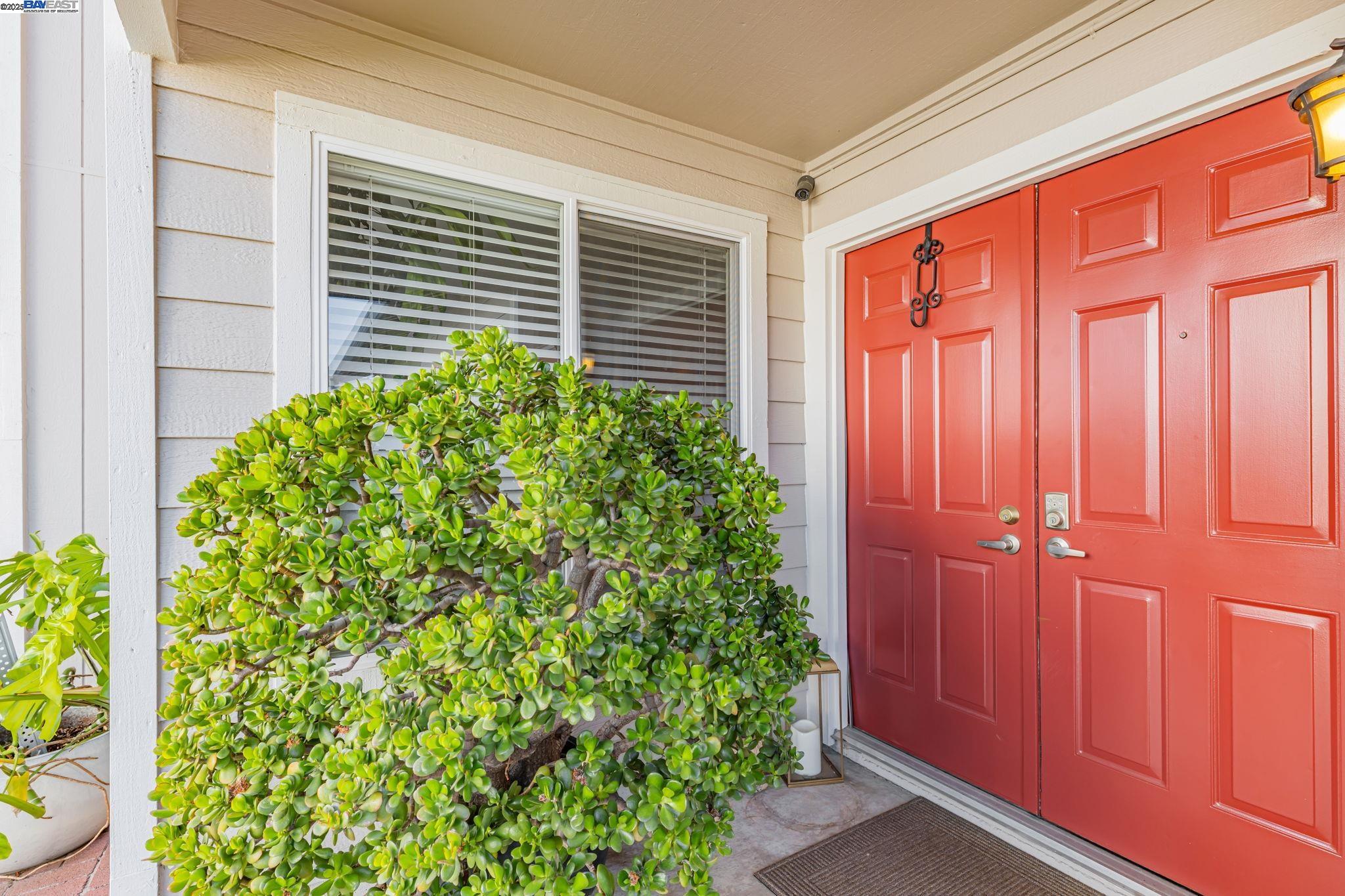 Detail Gallery Image 5 of 49 For 349 Waterview Pl, Bay Point,  CA 94565 - 3 Beds | 2/1 Baths