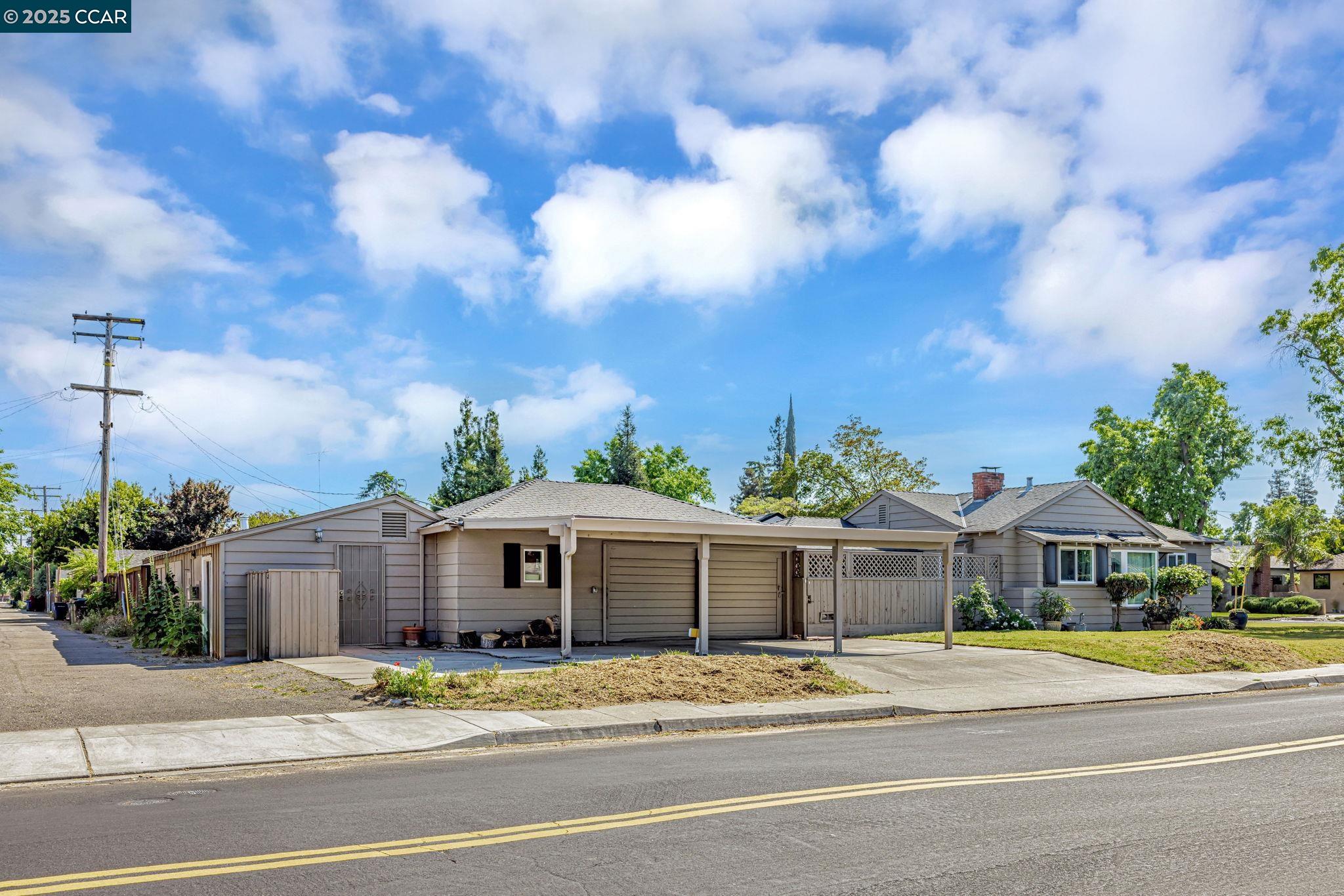 Detail Gallery Image 30 of 45 For 416 Wilson Ave, Modesto,  CA 95354 - 3 Beds | 3 Baths